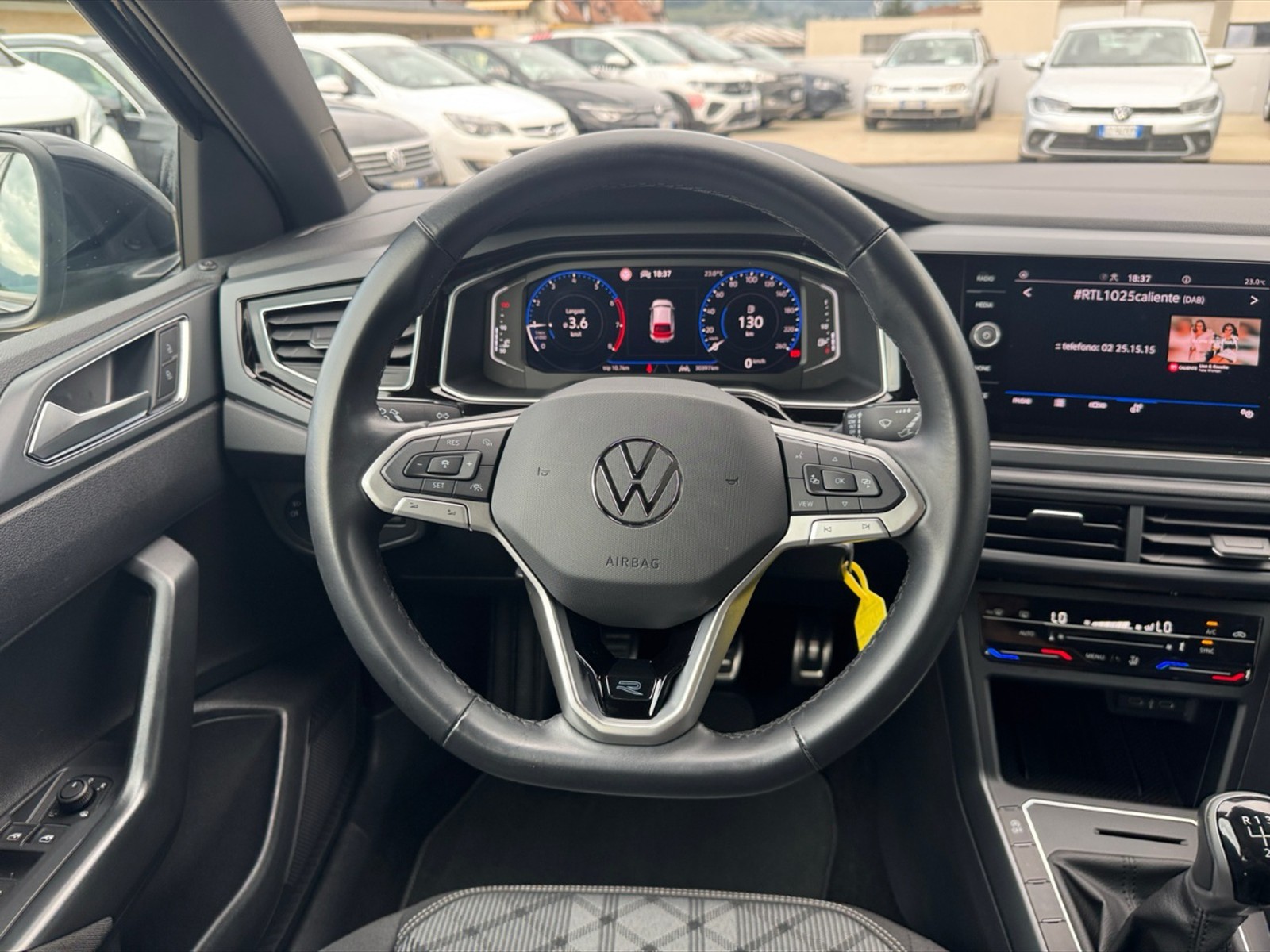Volkswagen Taigo 1.0 tsi r-line 115cv - 8