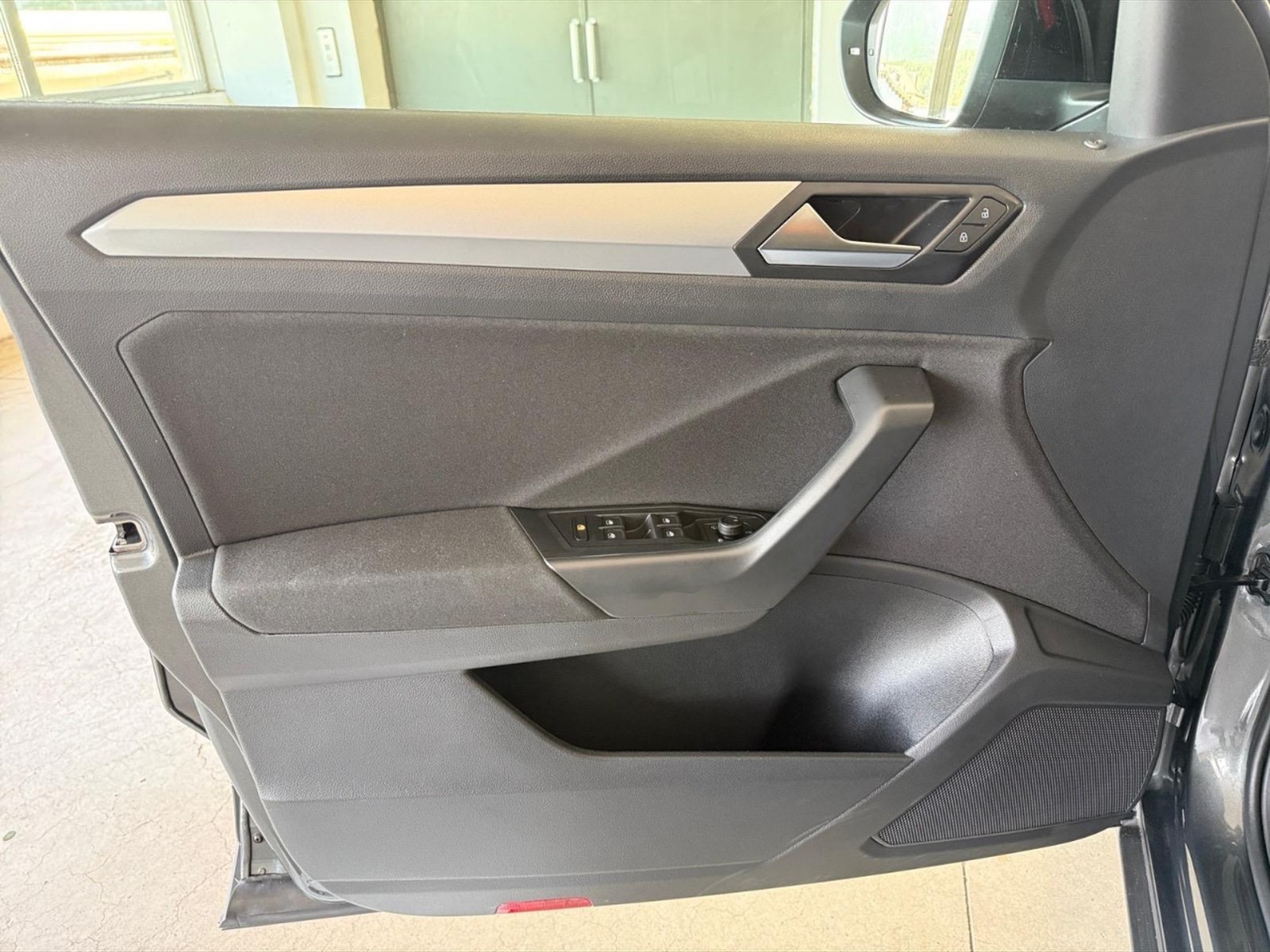 Volkswagen T-Roc 1.5 tsi edition plus dsg - 14