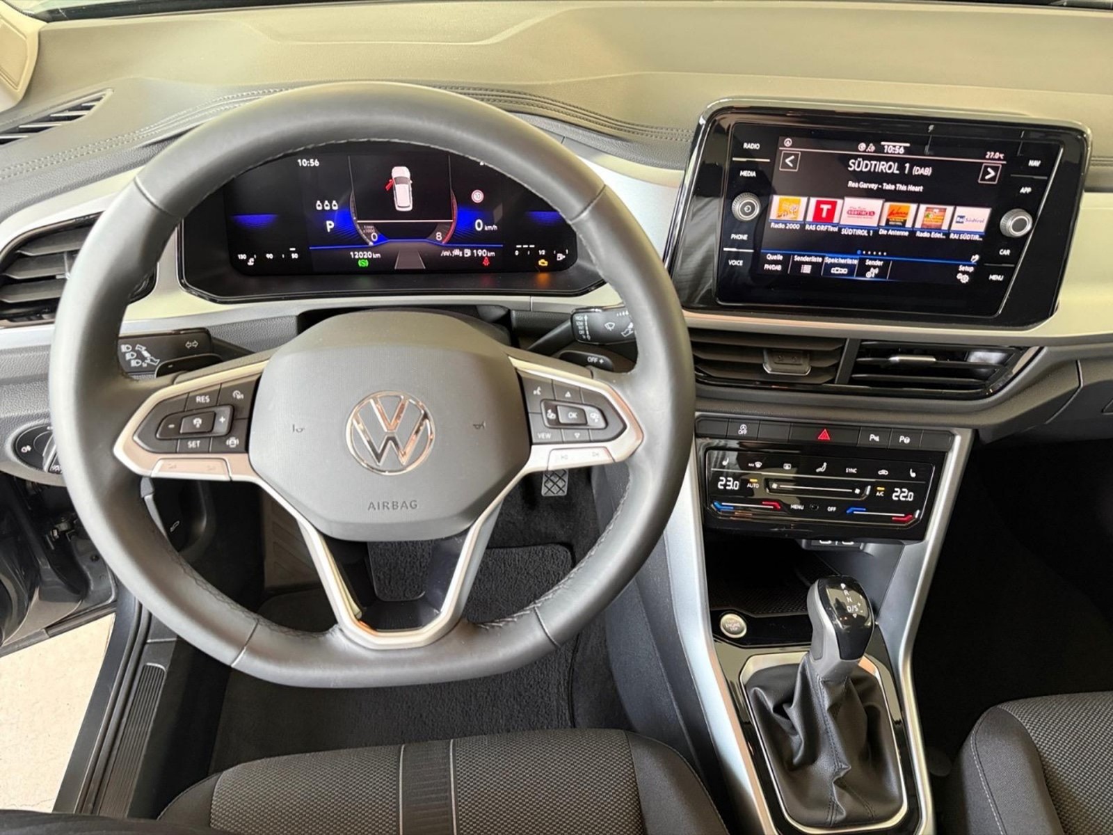Volkswagen T-Roc 1.5 tsi edition plus dsg - 19