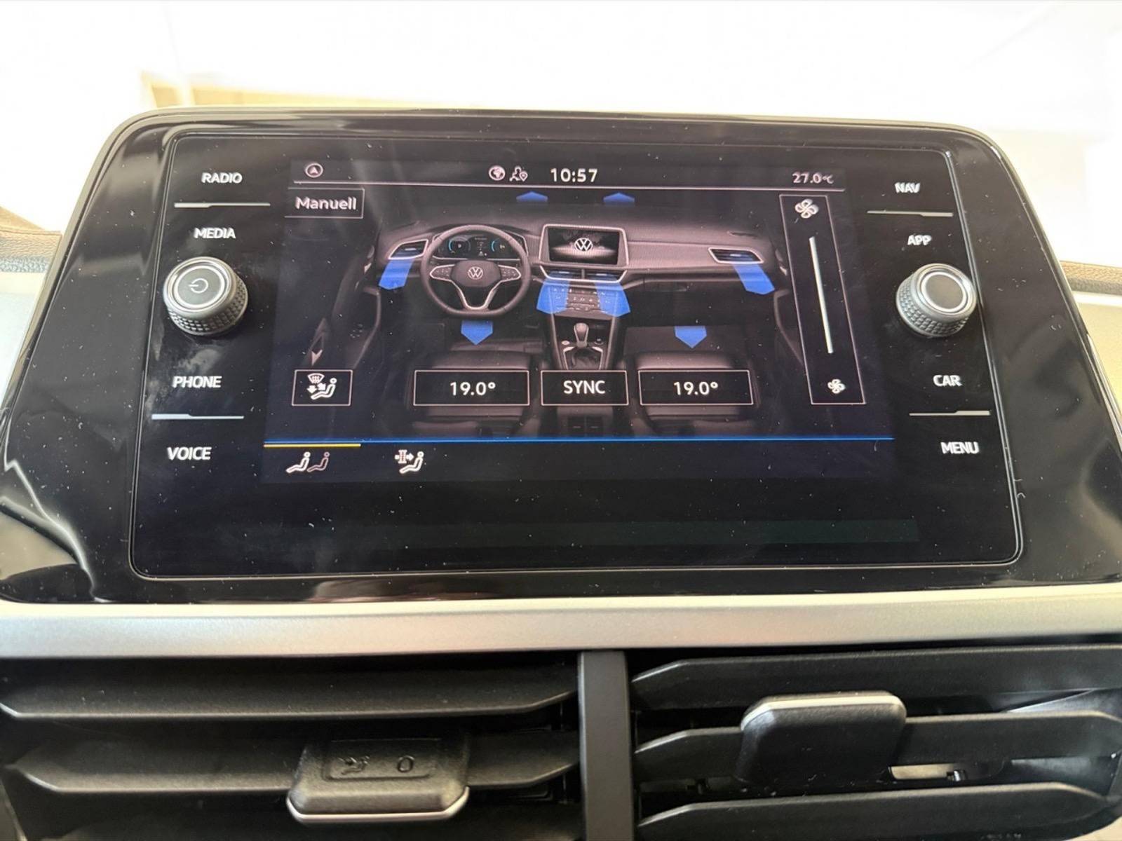 Volkswagen T-Roc 1.5 tsi edition plus dsg - 24