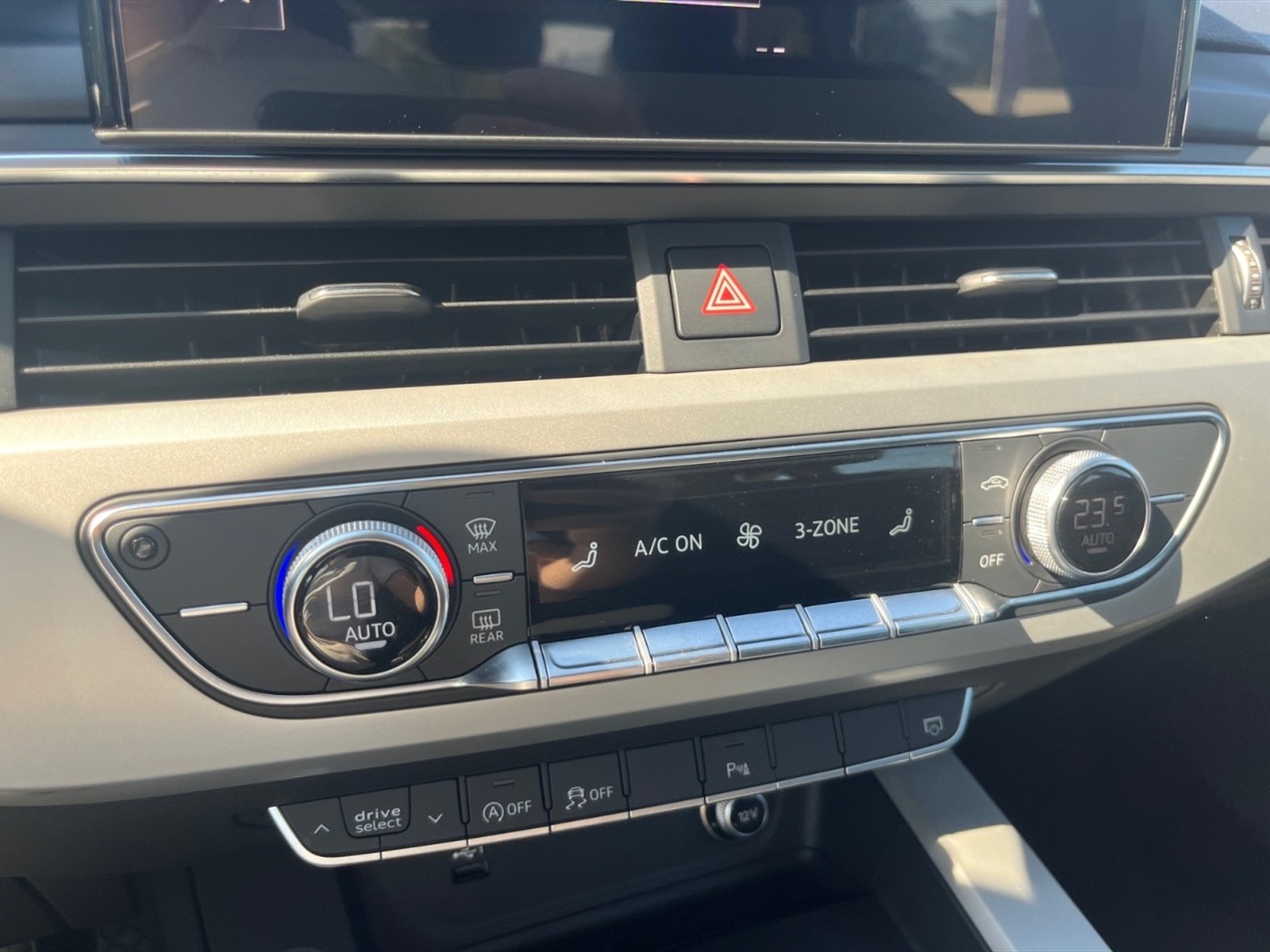 Audi A4 avant 40 2.0 tdi s line edition quattro 190cv s-tronic - 20
