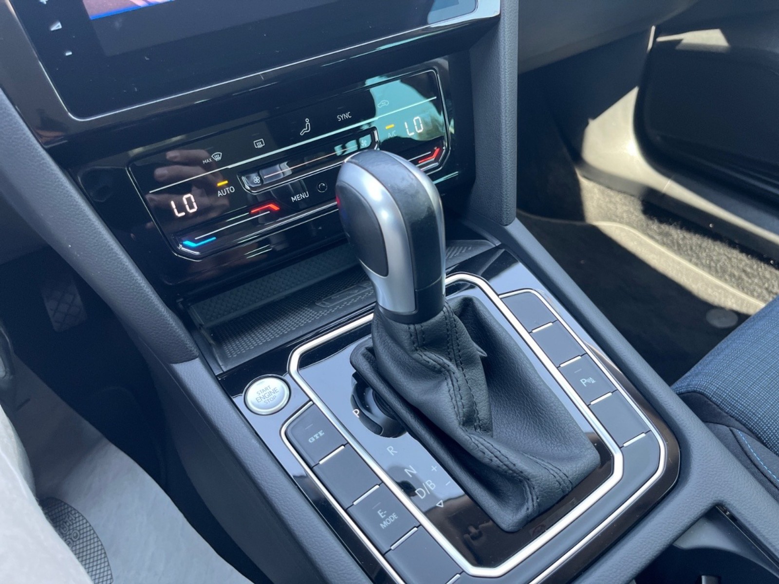 Volkswagen Passat variant 1.4 phev gte dsg - 19