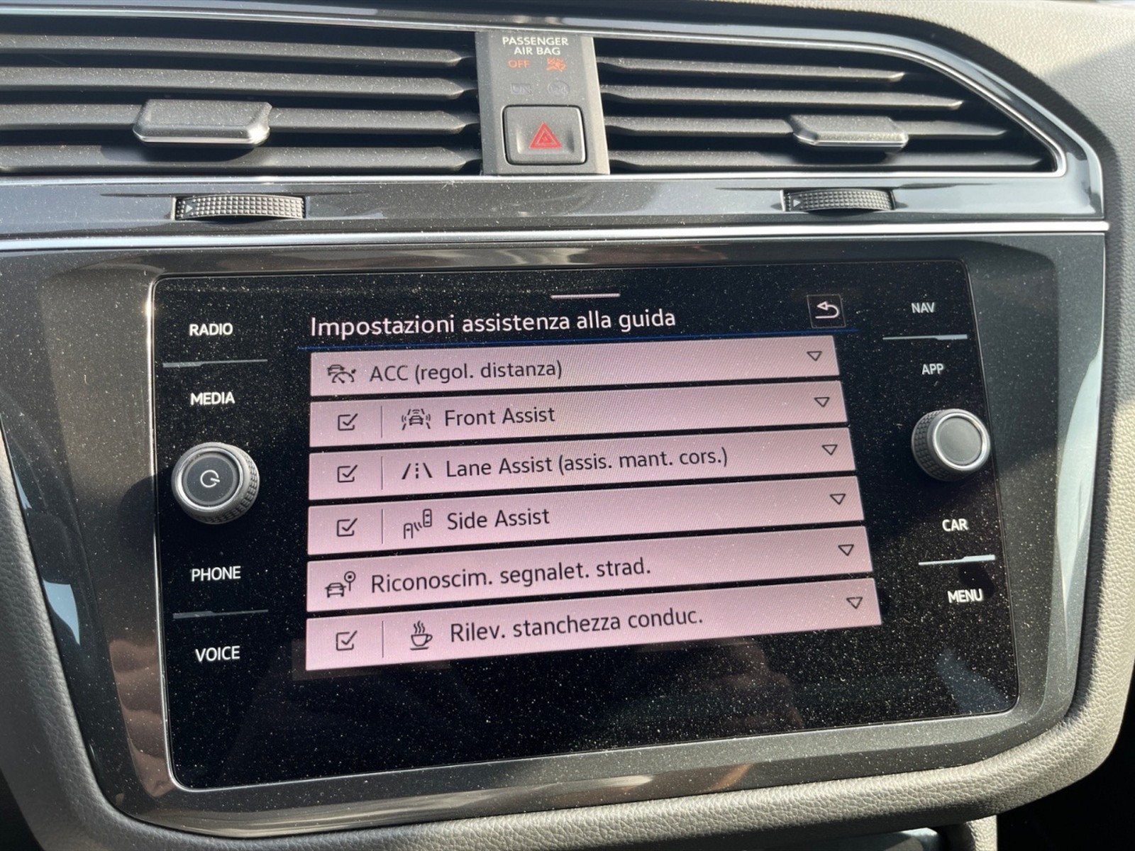 Volkswagen Tiguan 2.0 tdi r-line 150cv dsg - 16