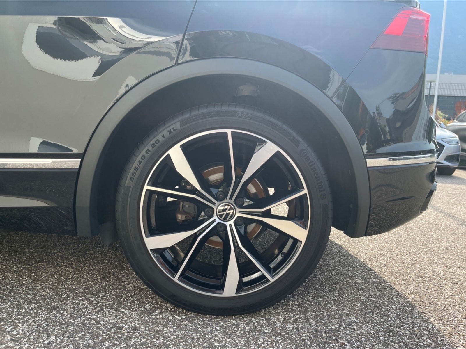 Volkswagen Tiguan 2.0 tdi r-line 150cv dsg - 25