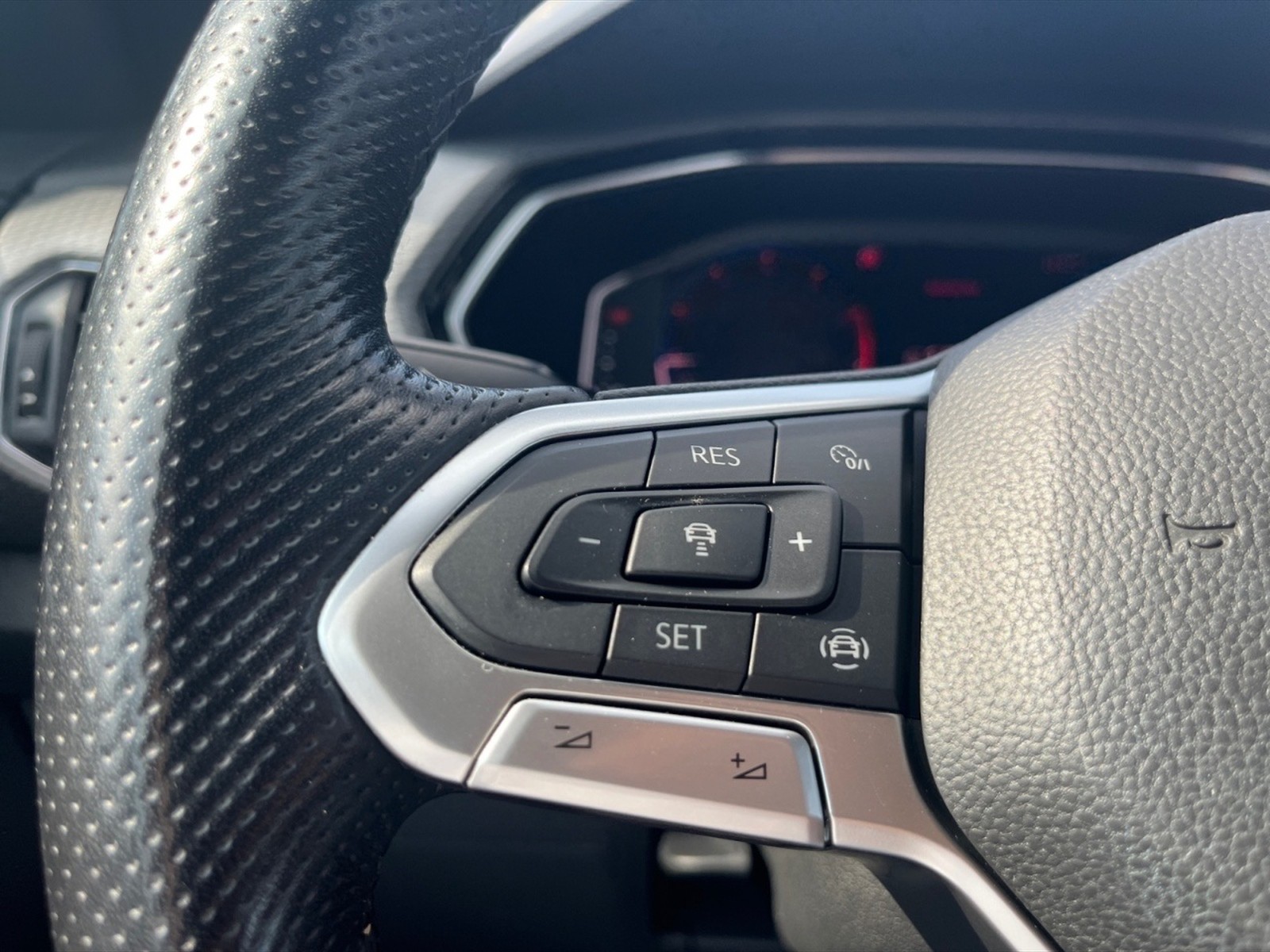 Volkswagen T-Cross 1.0 tsi advanced 115cv - 14