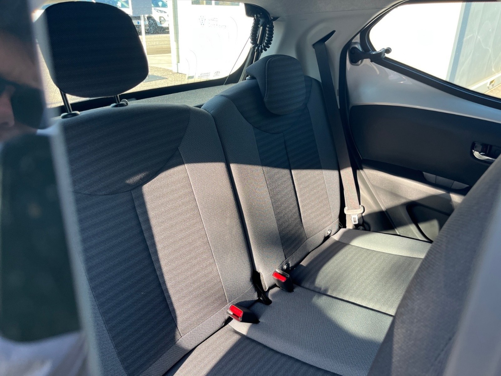 Toyota Aygo 5p 1.0 x-fun m-mt 72cv - 10