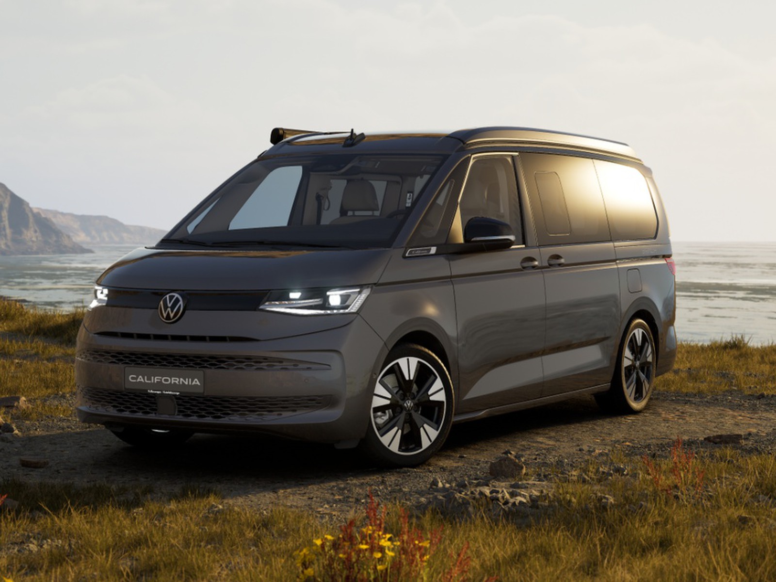 Volkswagen T7 California California T7 2.0 tdi Beach Tour 150cv DSG7 - 1