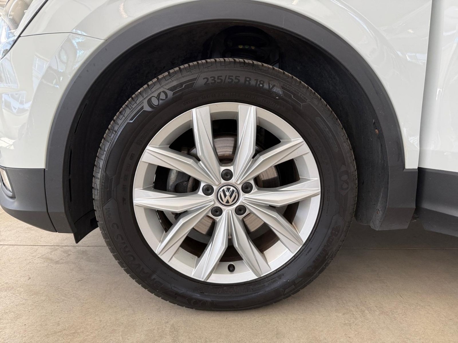 Volkswagen Tiguan 1.4 tsi executive 150cv dsg - 25