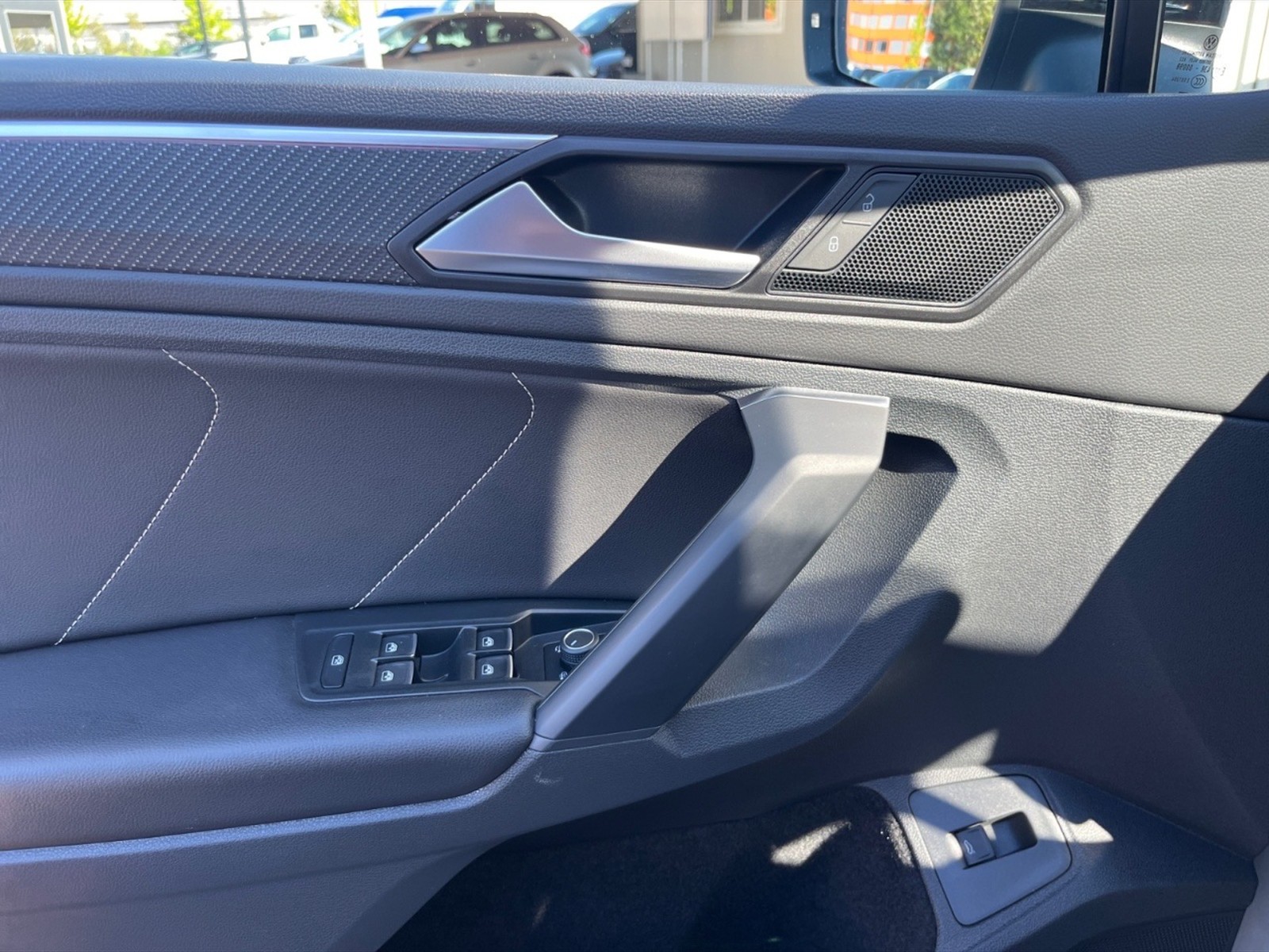 Volkswagen Tiguan 1.5 tsi r-line 150cv dsg - 25