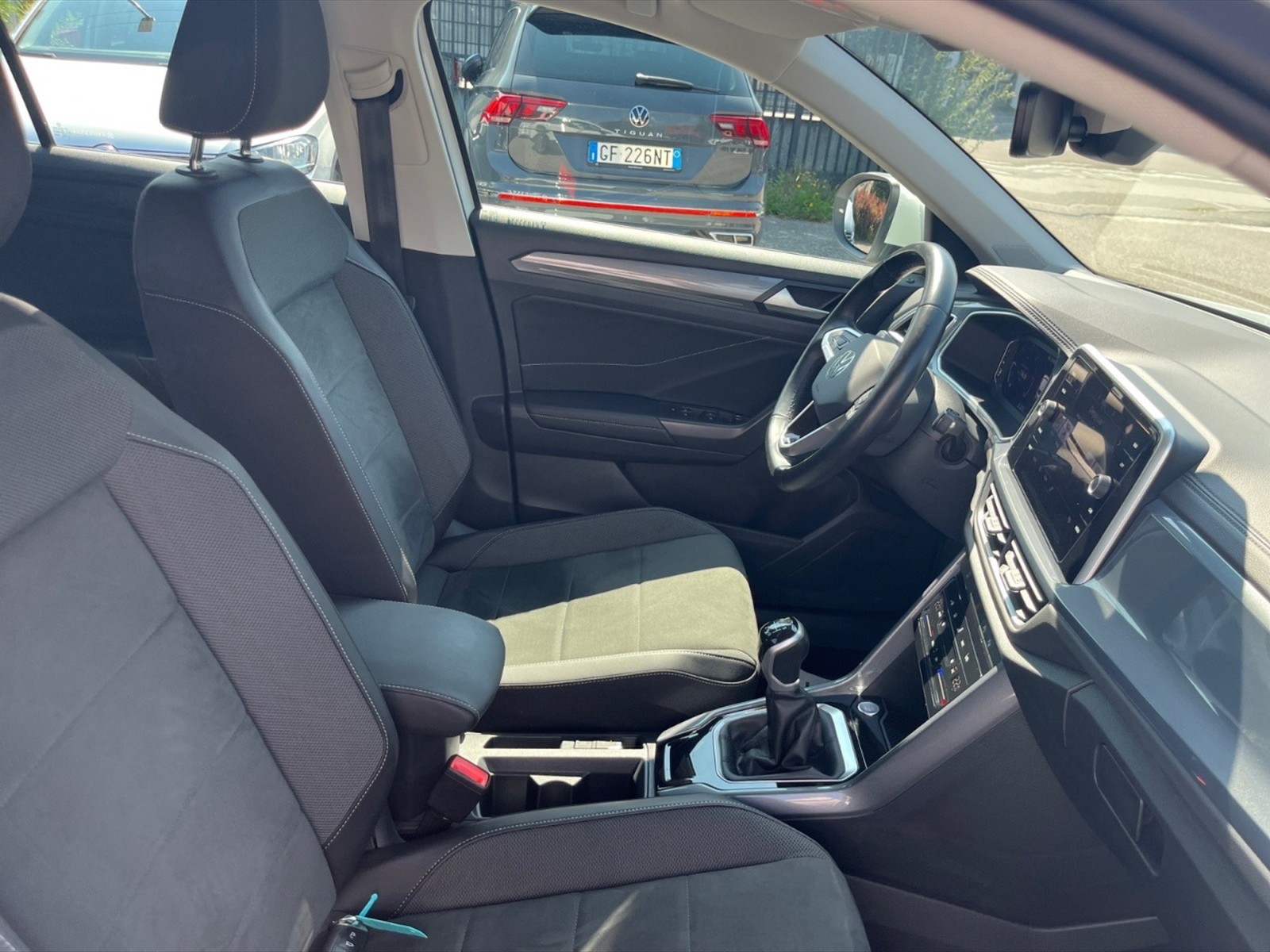 Volkswagen T-Roc 2.0 tdi style 115cv - 9