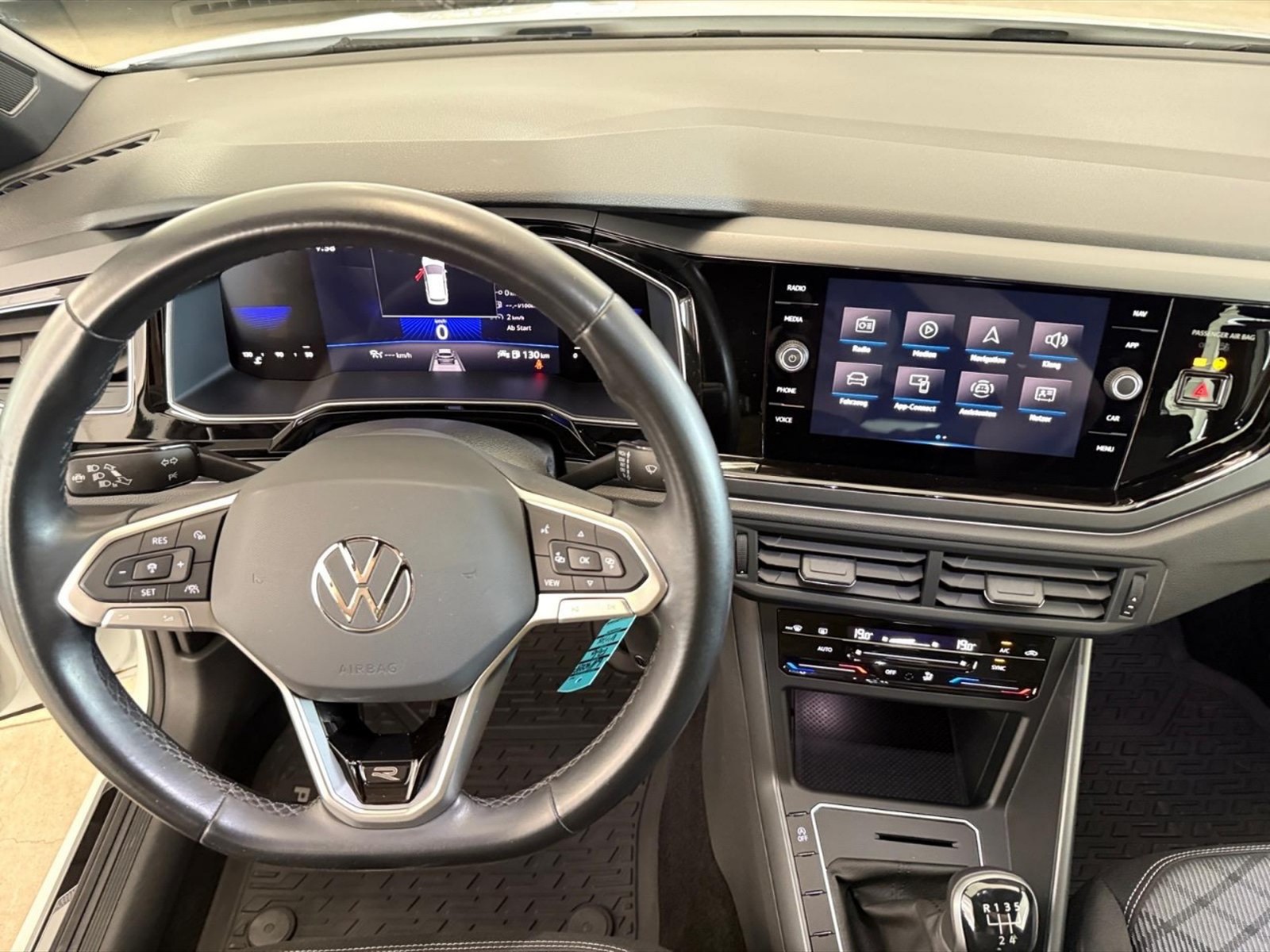 Volkswagen Polo 1.0 tsi r-line 95cv - 19