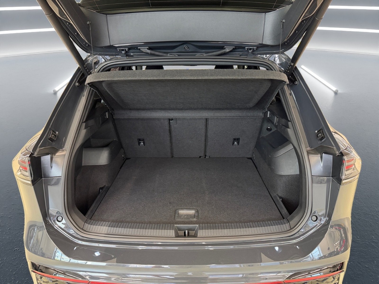 Volkswagen Tiguan 2.0 tdi r-line 4motion 193cv dsg - 12