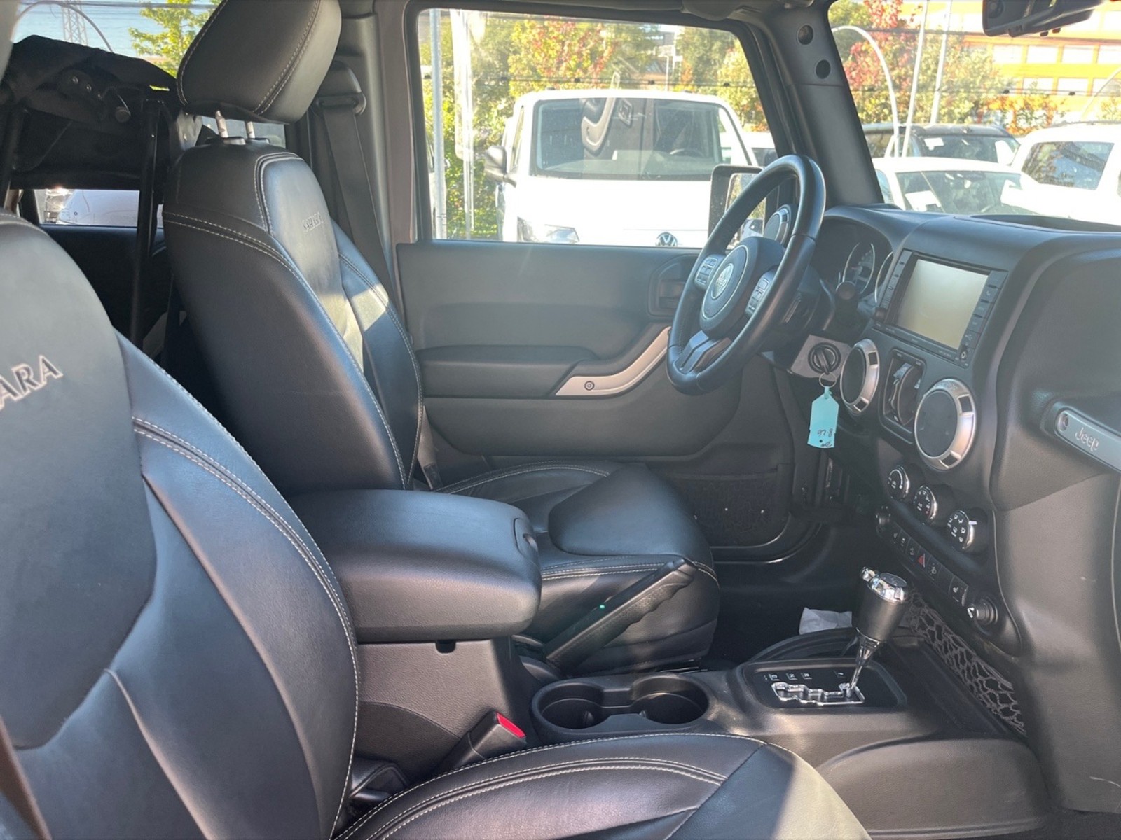 Jeep Wrangler unlimited 2.8 crd sahara auto e6 - 8