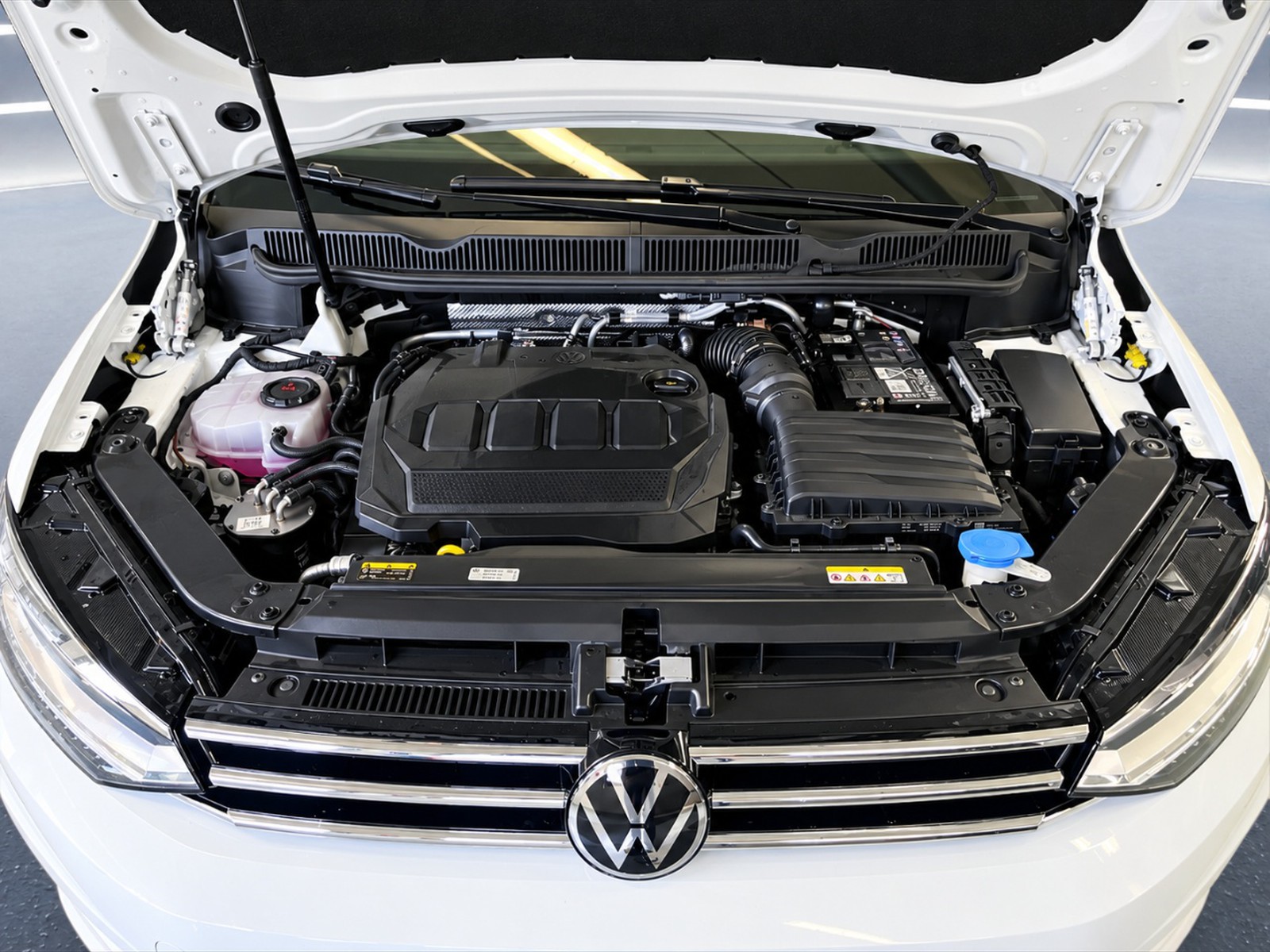 Volkswagen Touran 2.0 tdi edition plus dsg - 11