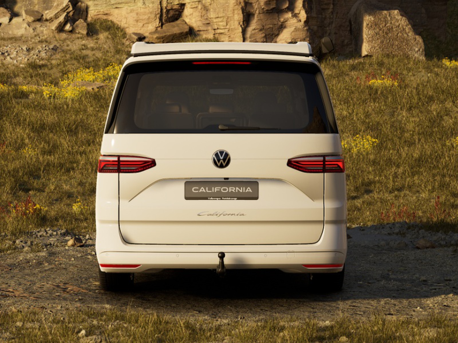 Volkswagen T7 California California T7 2.0 tdi Beach Tour 150cv DSG7 - 4