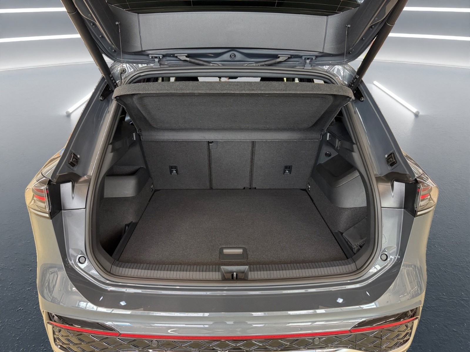 Volkswagen Tiguan 2.0 tdi r-line 4motion 193cv dsg - 12
