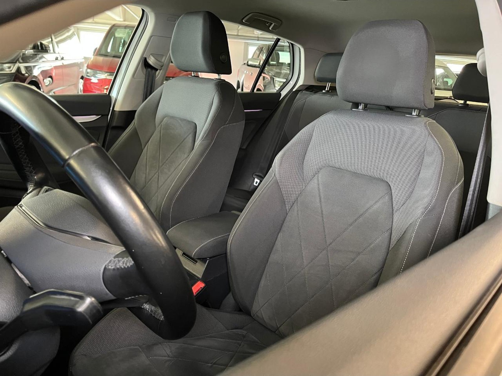 Volkswagen Golf 1.5 tsi evo style 130cv - 21