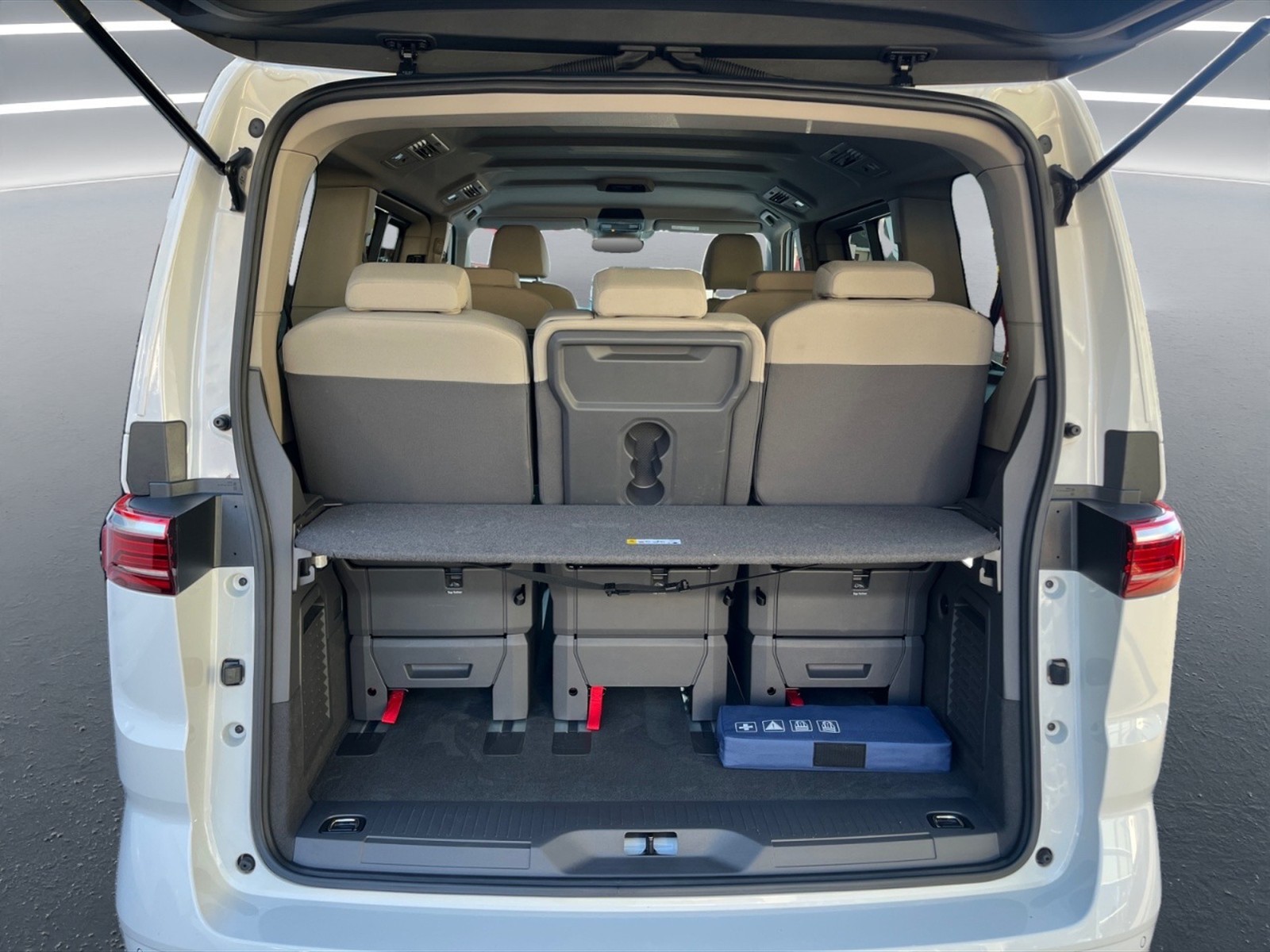 Volkswagen T7 Multivan 2.0 tdi life 150cv dsg 7p.ti - 12