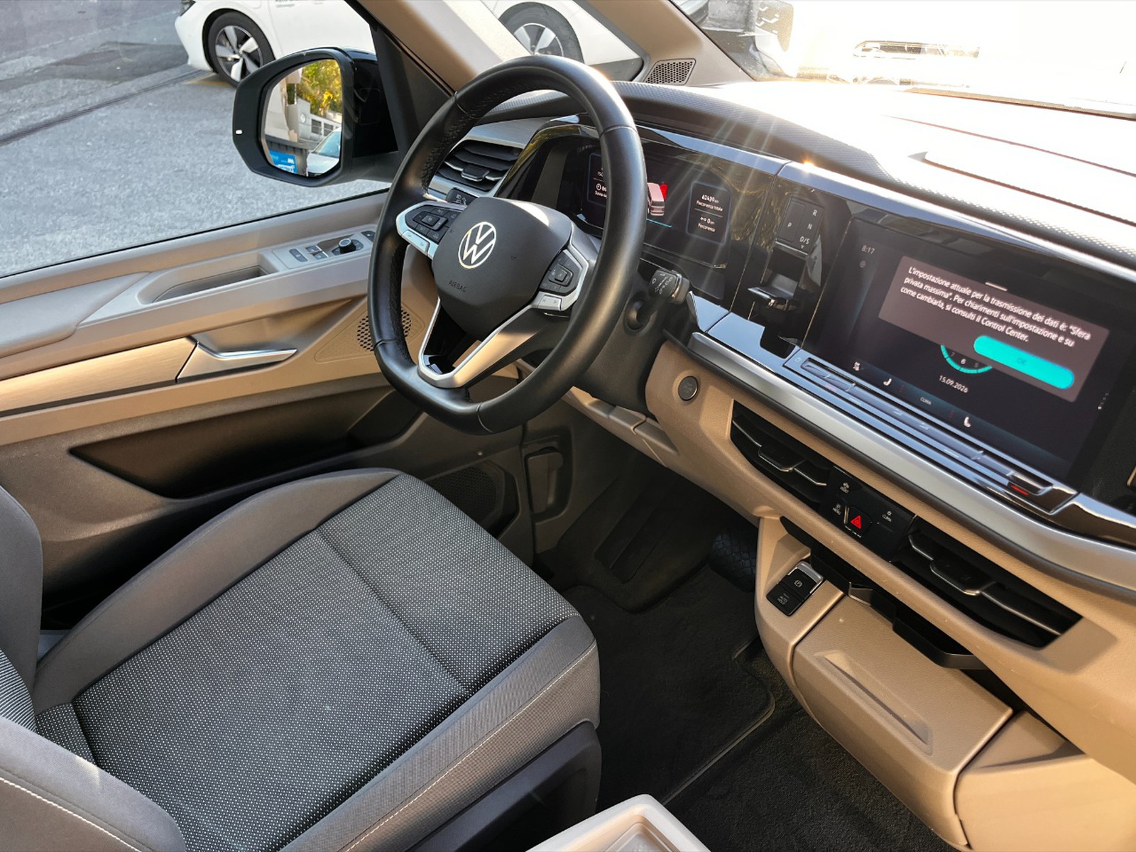 Volkswagen T7 Multivan 2.0 tdi life 150cv dsg 7p.ti - 7