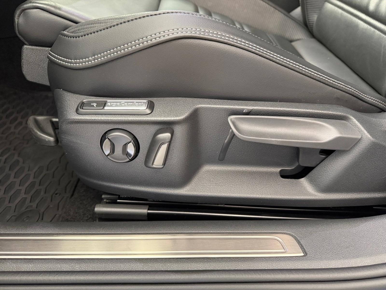 Volkswagen Passat variant 2.0 tdi executive 4motion 200cv dsg - 16