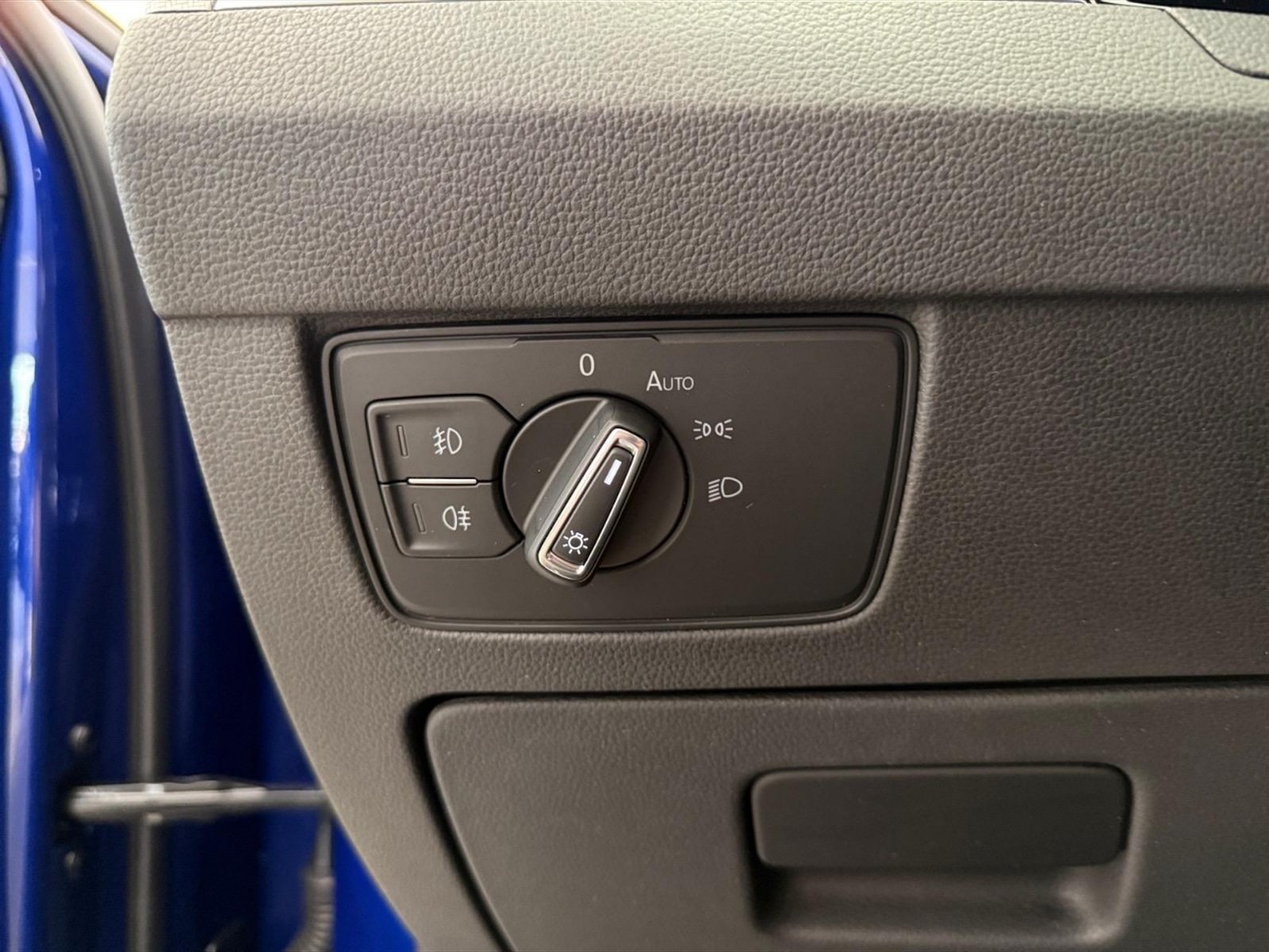 Volkswagen Passat variant 2.0 tdi executive 4motion 200cv dsg - 18