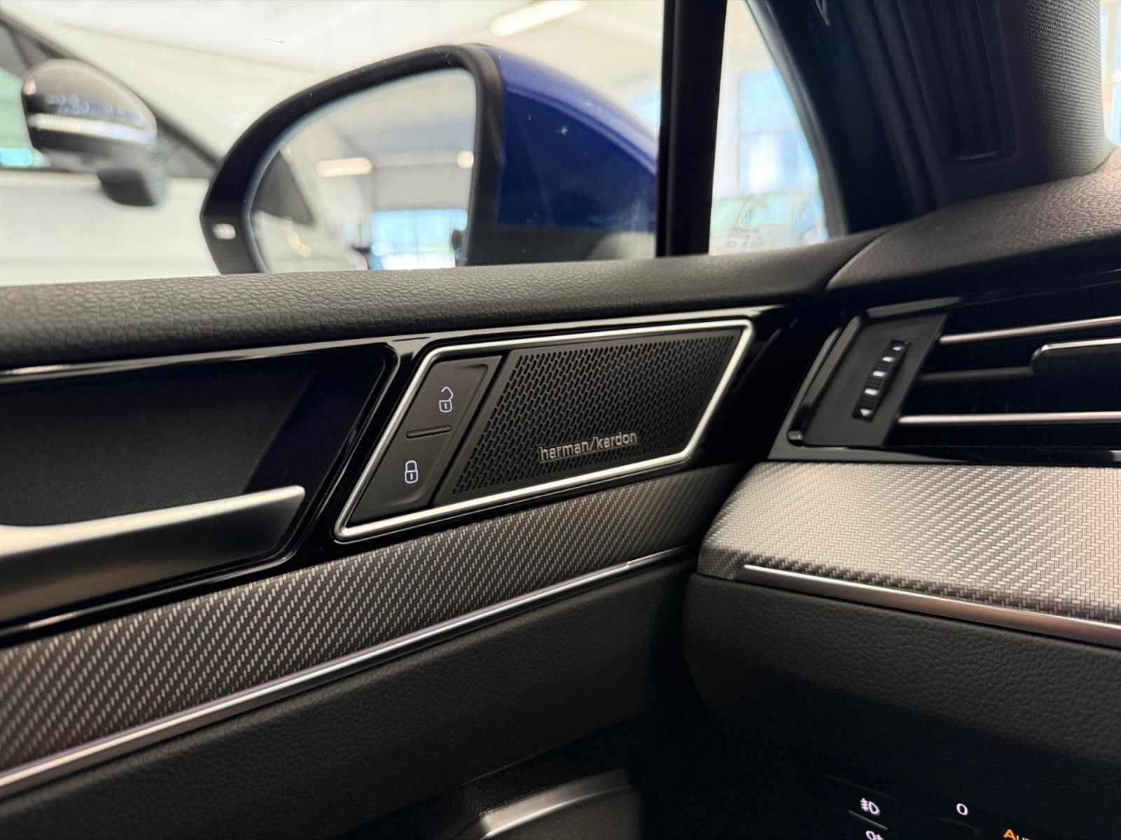 Volkswagen Passat variant 2.0 tdi executive 4motion 200cv dsg - 32