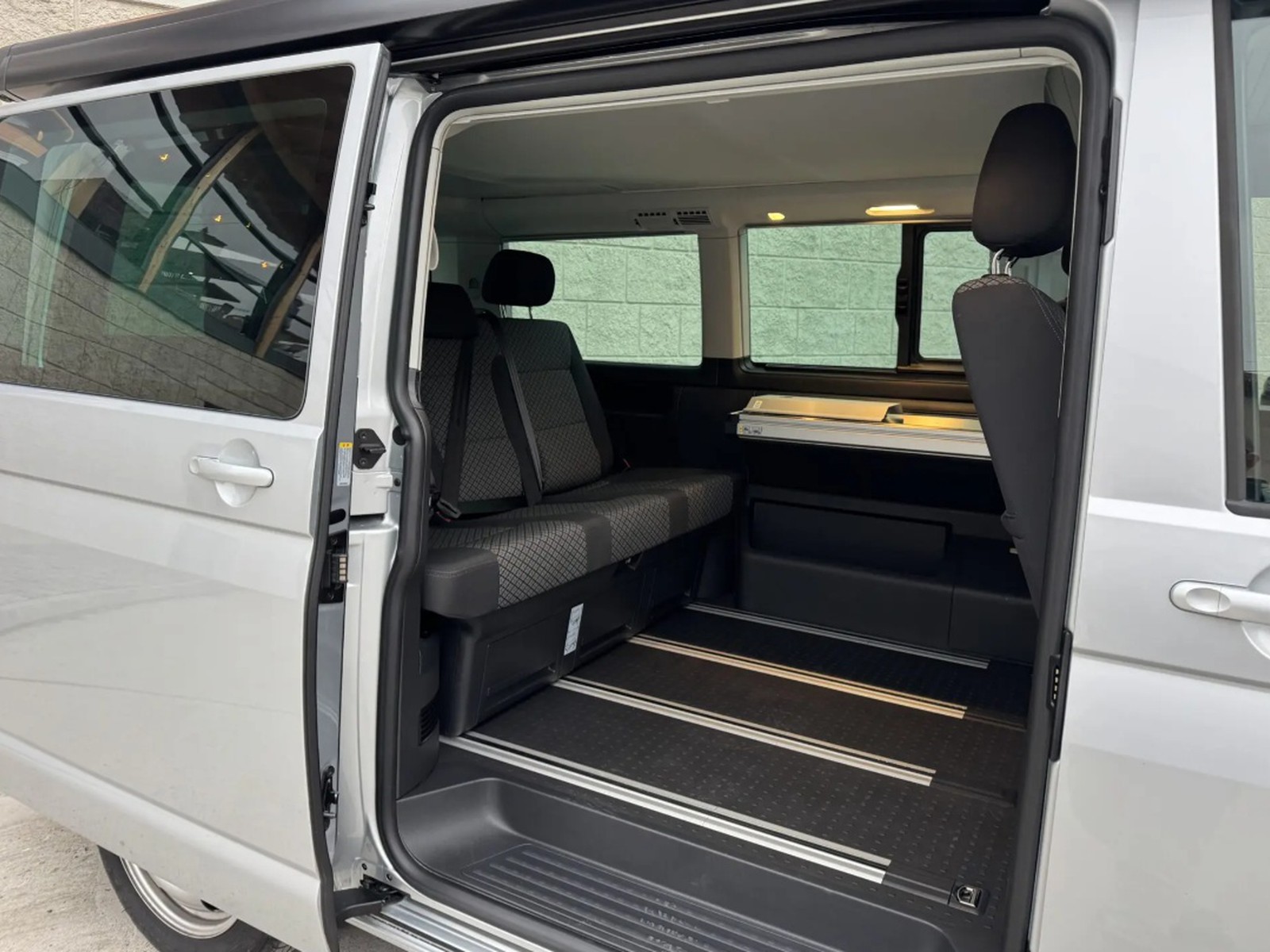 Volkswagen T6.1 California California 2.0 Tdi Beach Camper 150cv DSG - 9