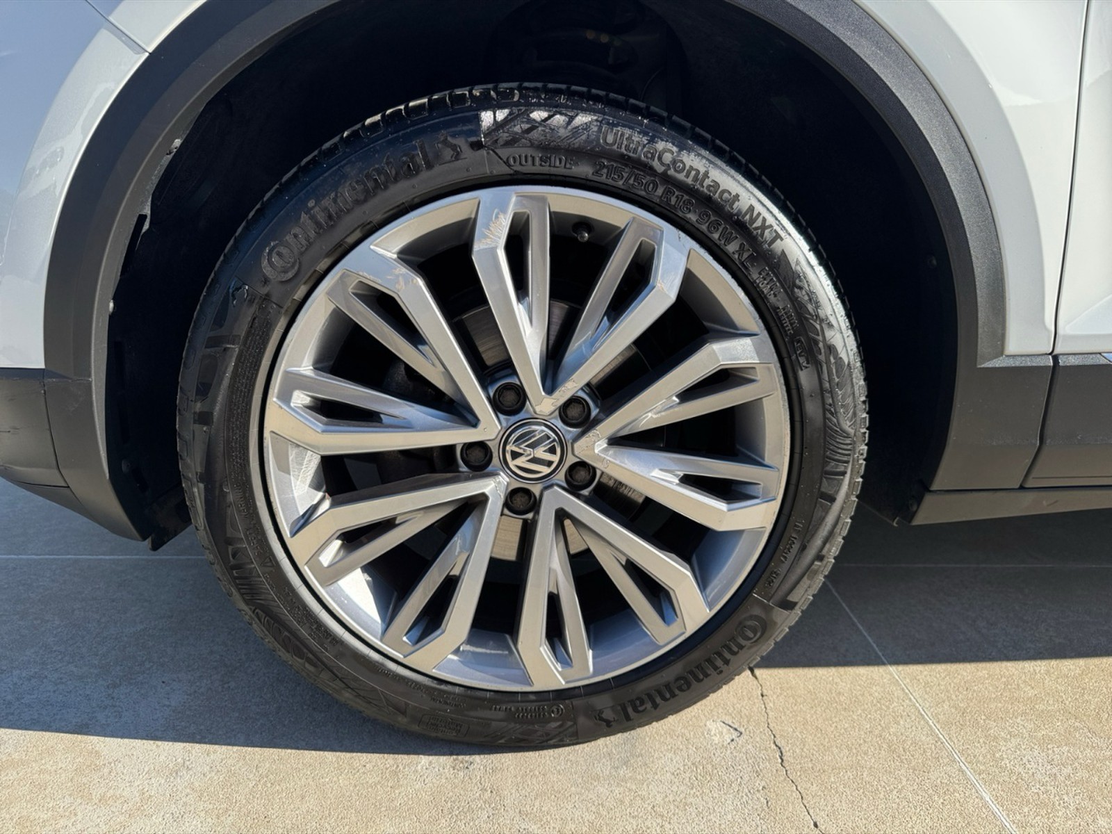 Volkswagen T-Roc 1.5 tsi style - 21