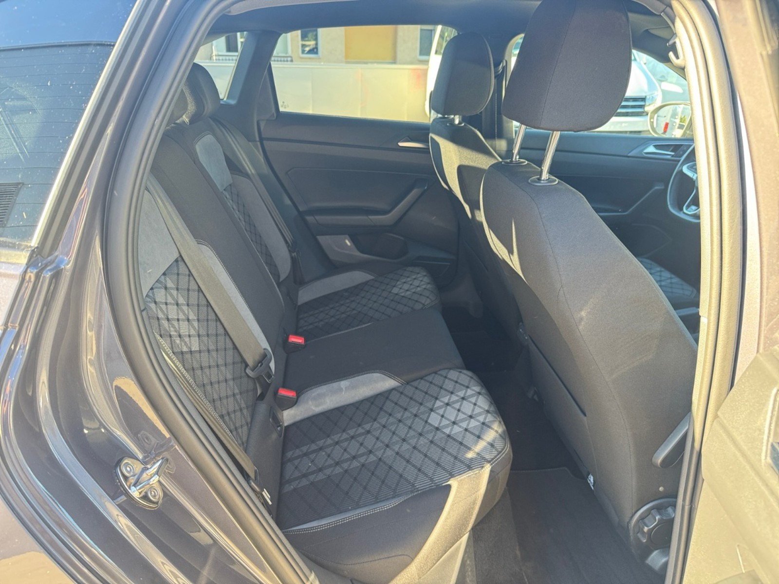 Volkswagen Taigo 1.0 tsi r-line 115cv dsg - 10