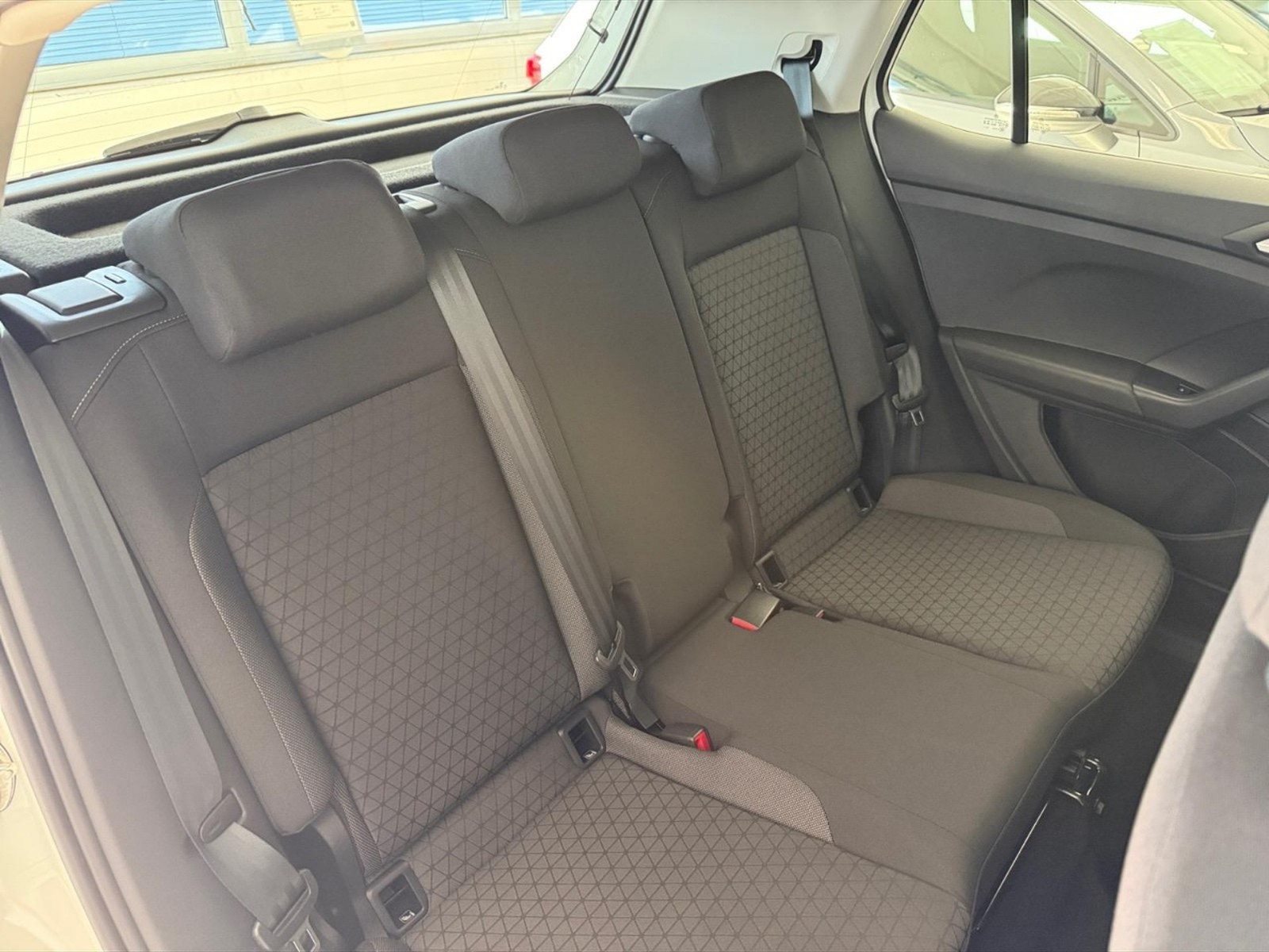 Volkswagen T-Cross 1.0 tsi style 110cv - 10