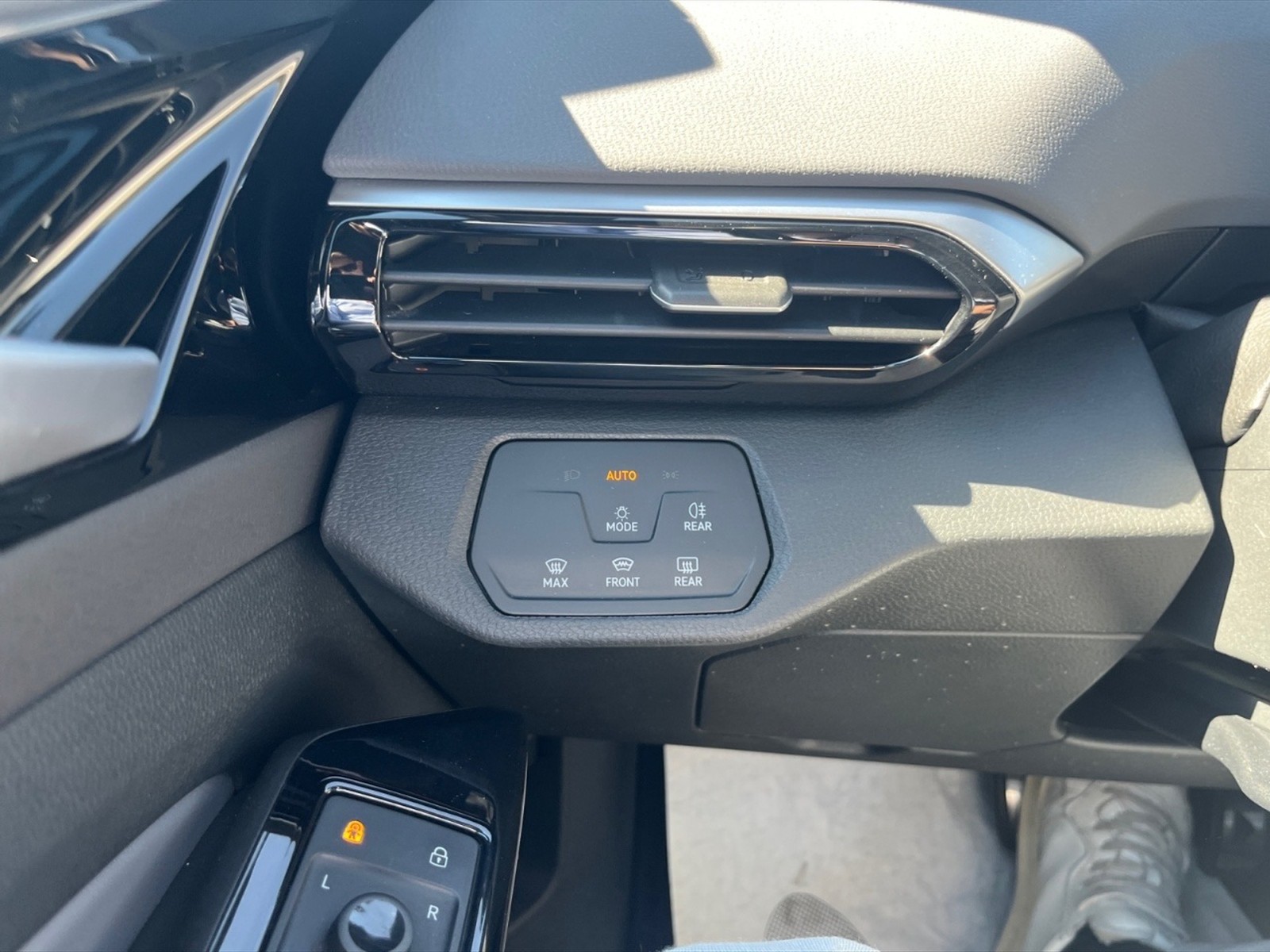 Volkswagen ID.4 77 kwh pro performance 204cv - 24