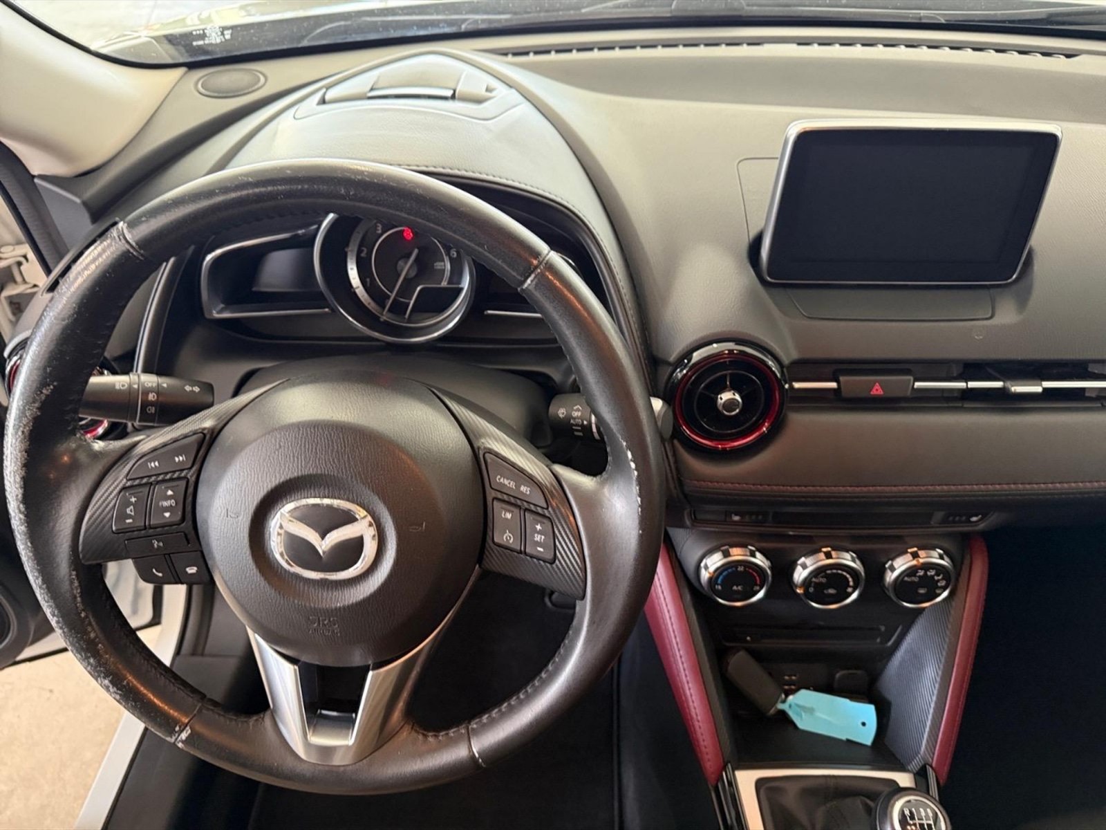 Mazda CX-3 1.5d exceed awd 105cv - 17