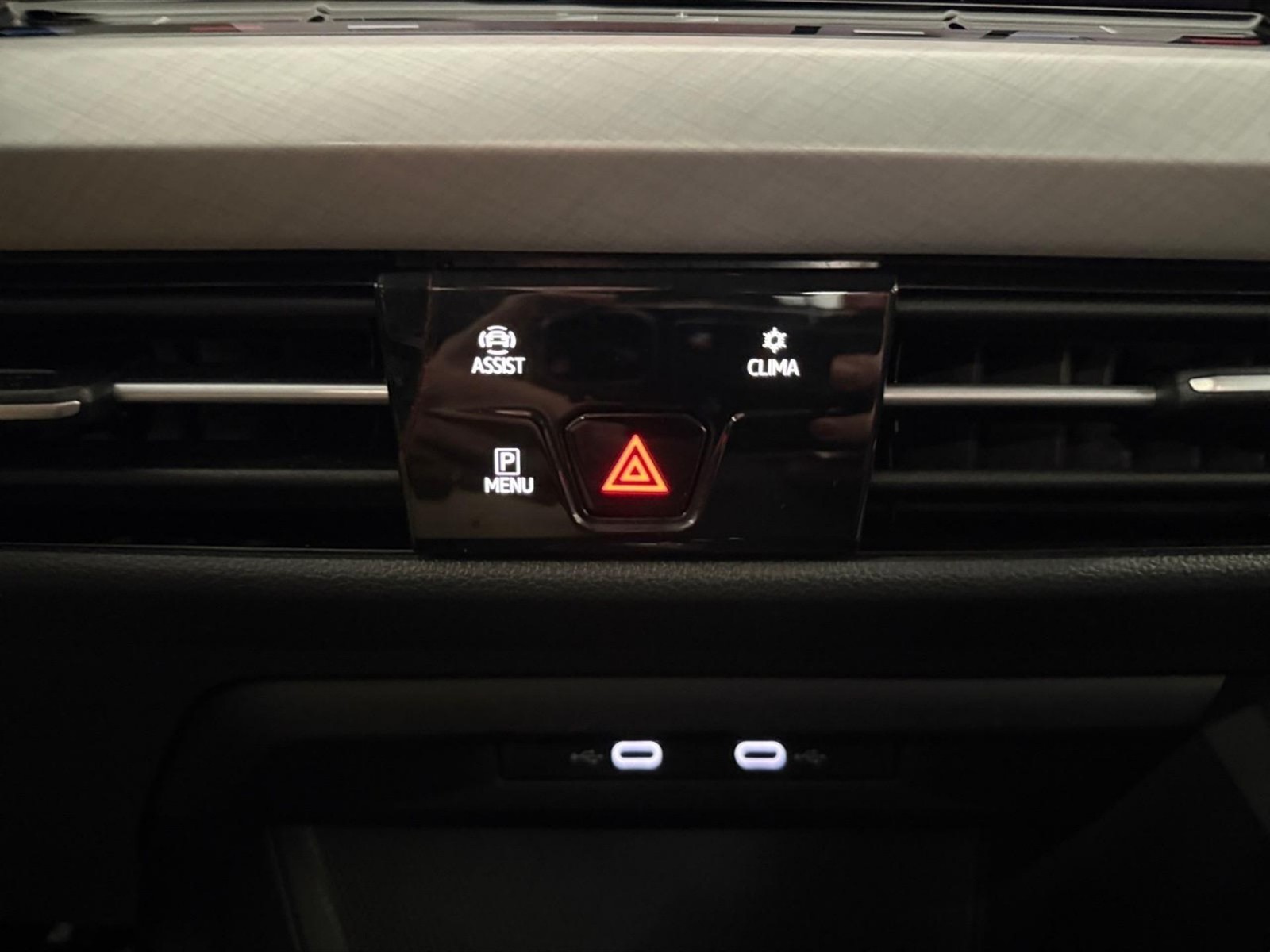 Volkswagen Golf 1.5 etsi evo life 130cv dsg - 26