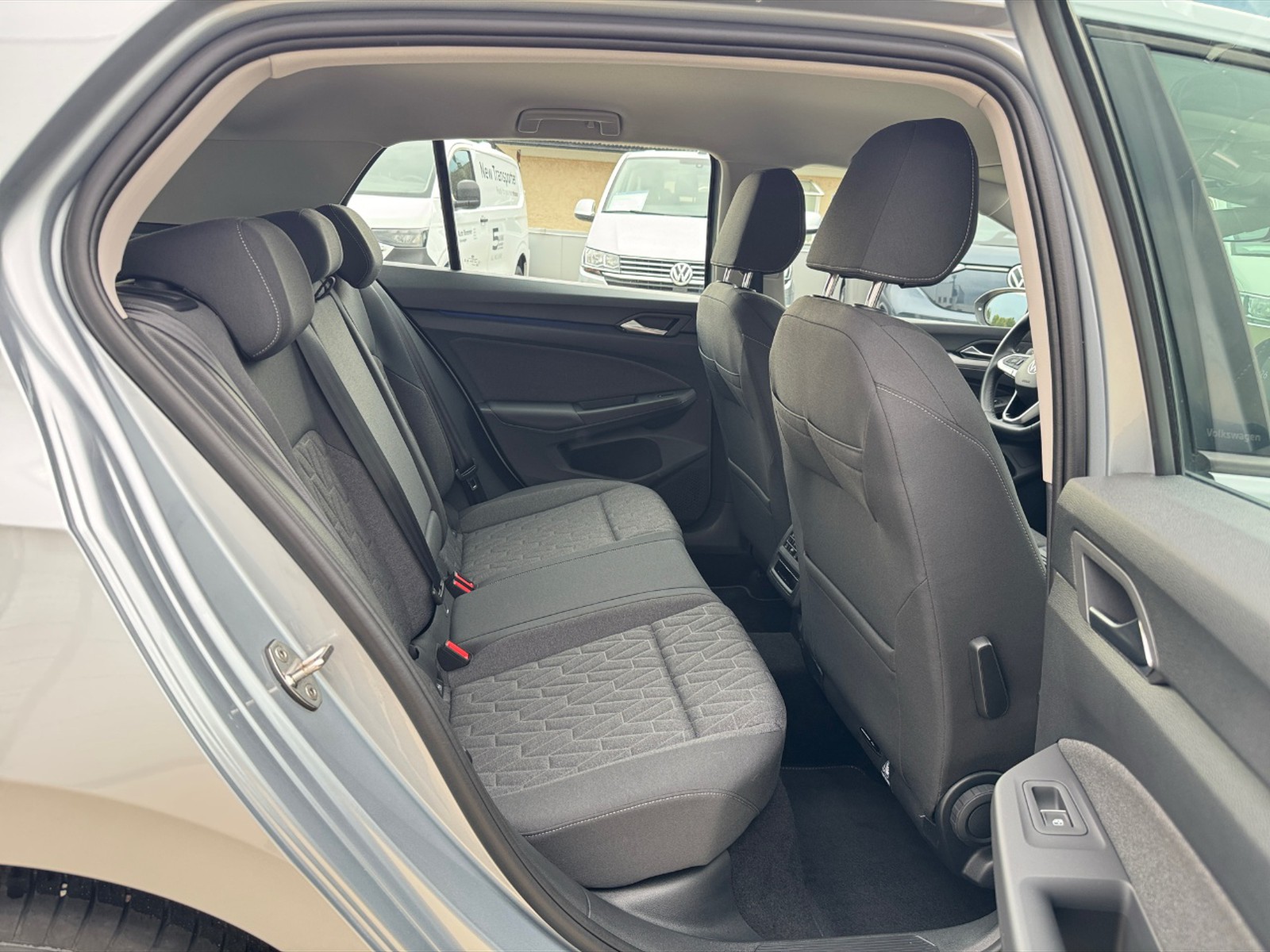 Volkswagen Golf 2.0 tdi life 115cv - 10