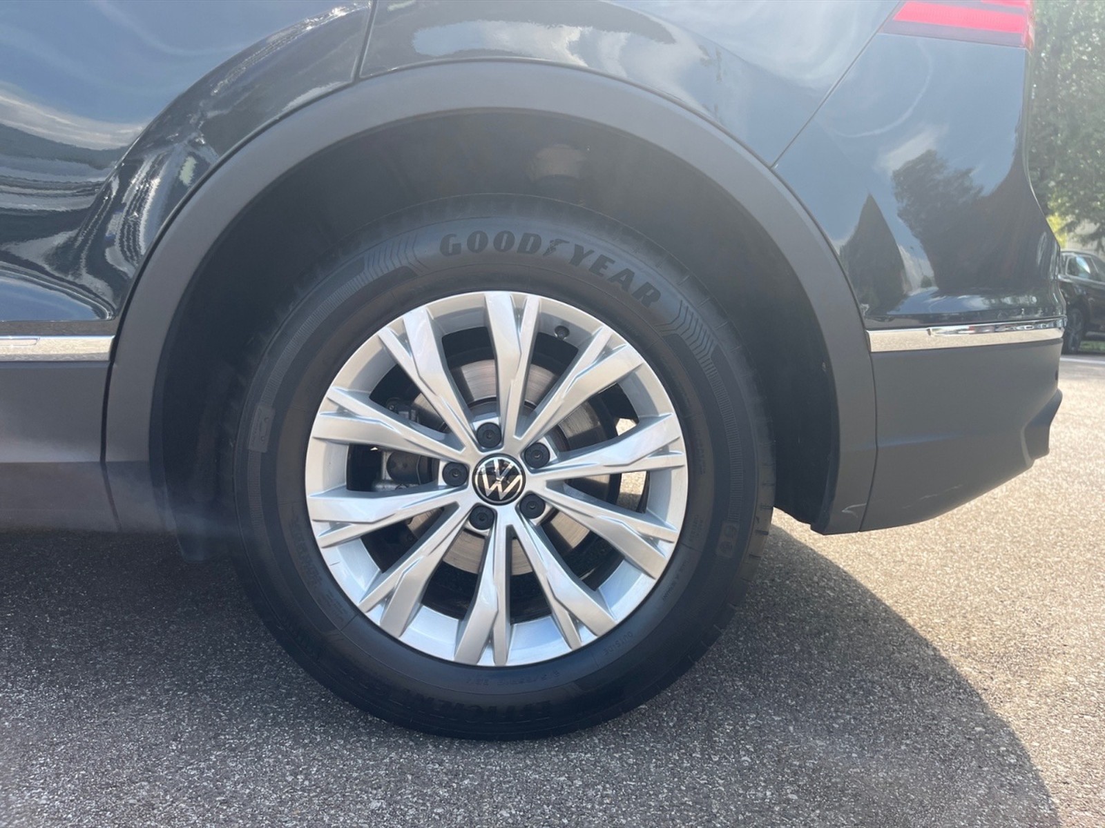 Volkswagen Tiguan 1.5 tsi life 130cv - 26