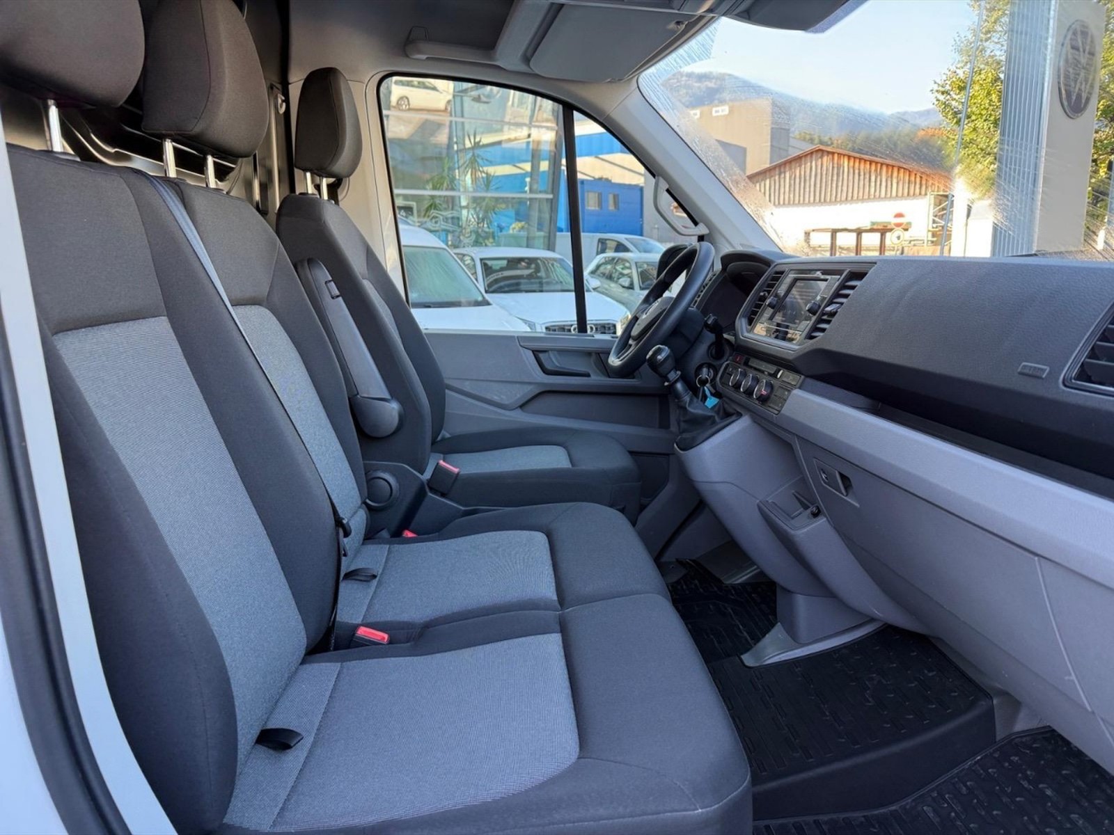 Volkswagen VIC Crafter 35 2.0 tdi 140cv l3h3 business - 9