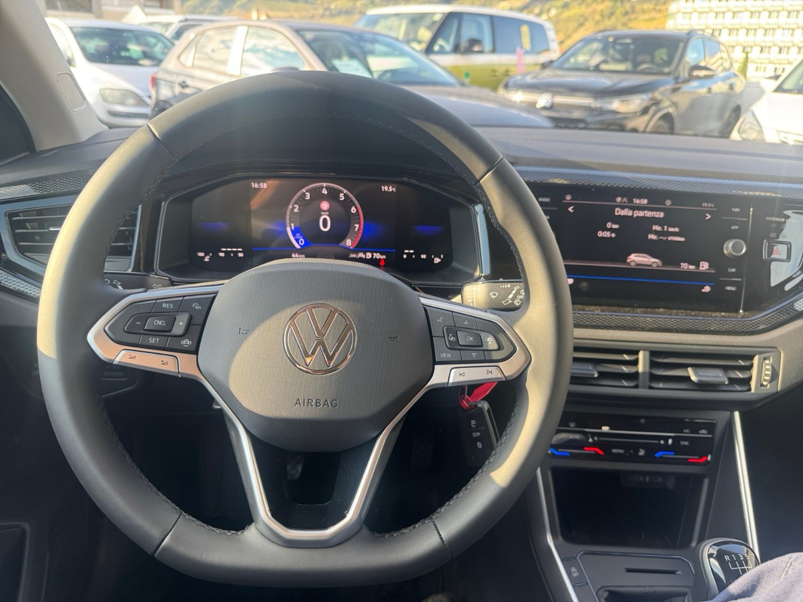 Volkswagen Polo 1.0 tsi edition plus 95cv - 8