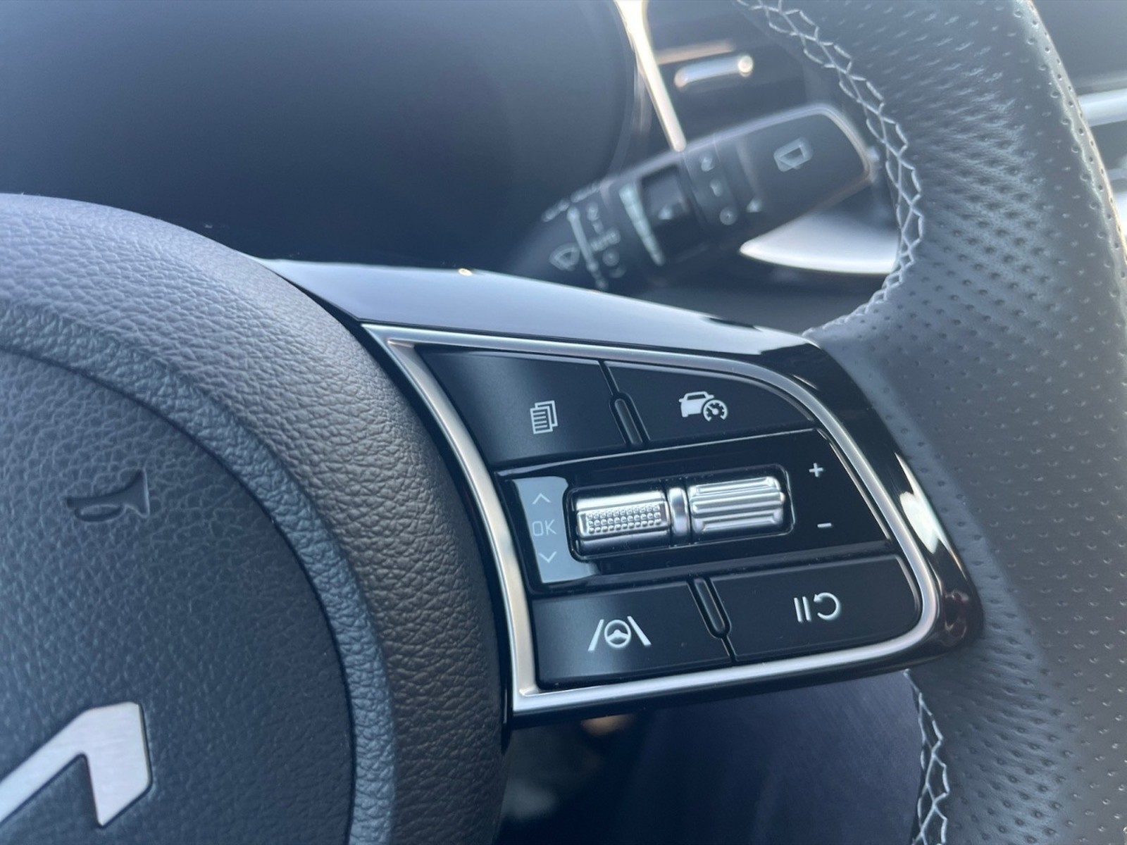 Kia Xceed 1.5 t-gdi mhev evolution 160cv imt - 15