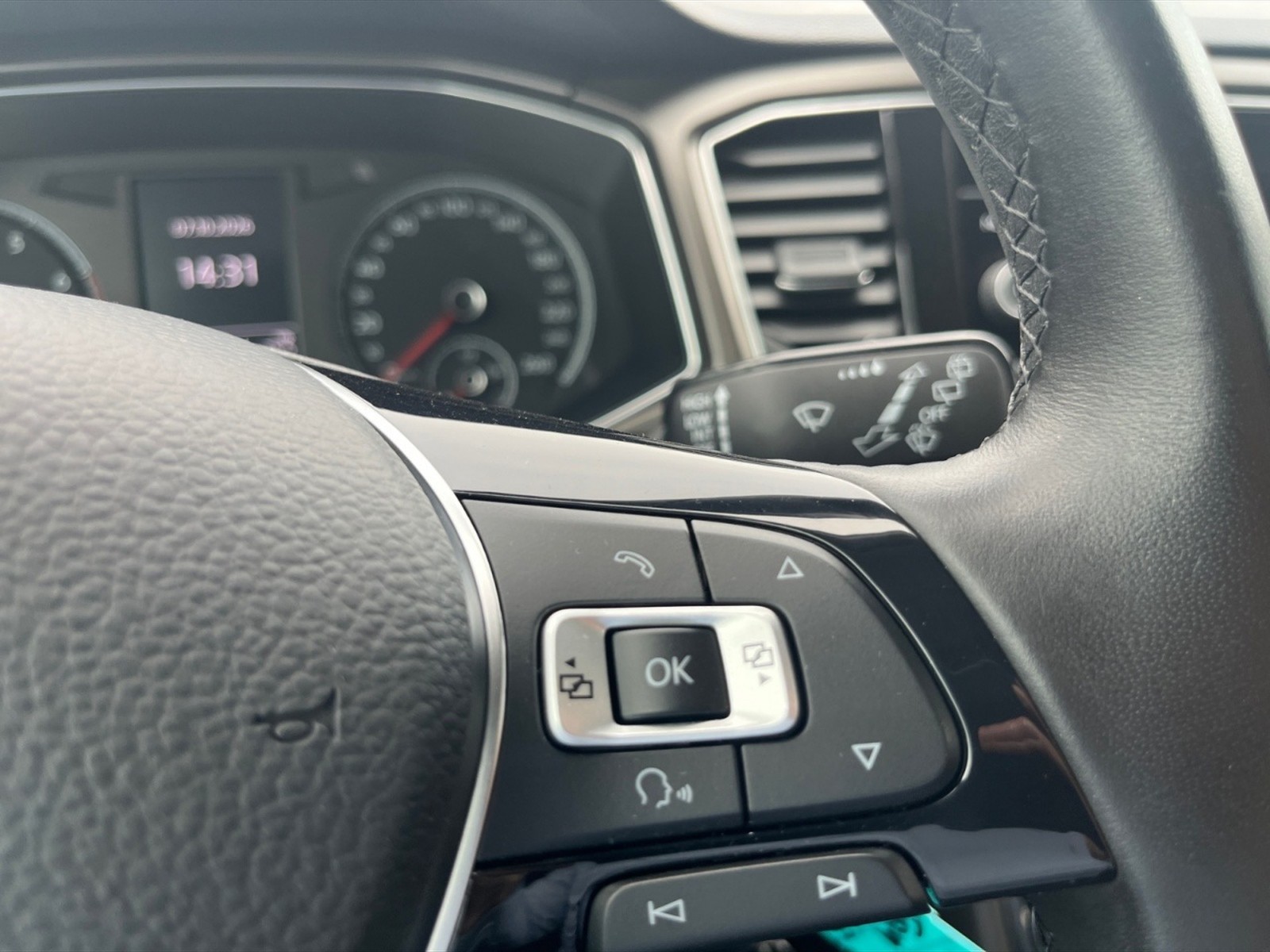 Volkswagen T-Roc 1.0 tsi style 115cv - 17