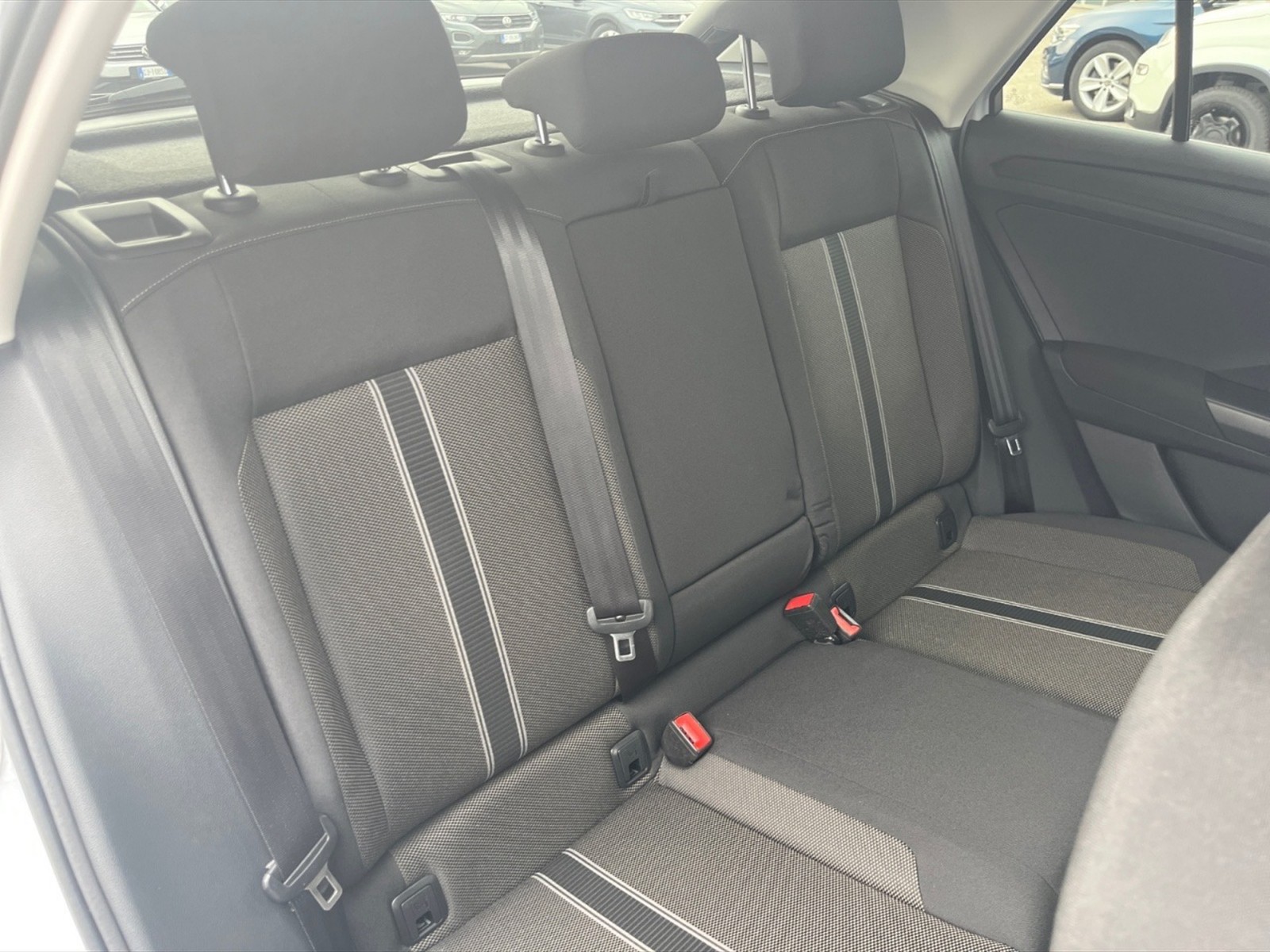 Volkswagen T-Roc 1.0 tsi style 115cv - 10