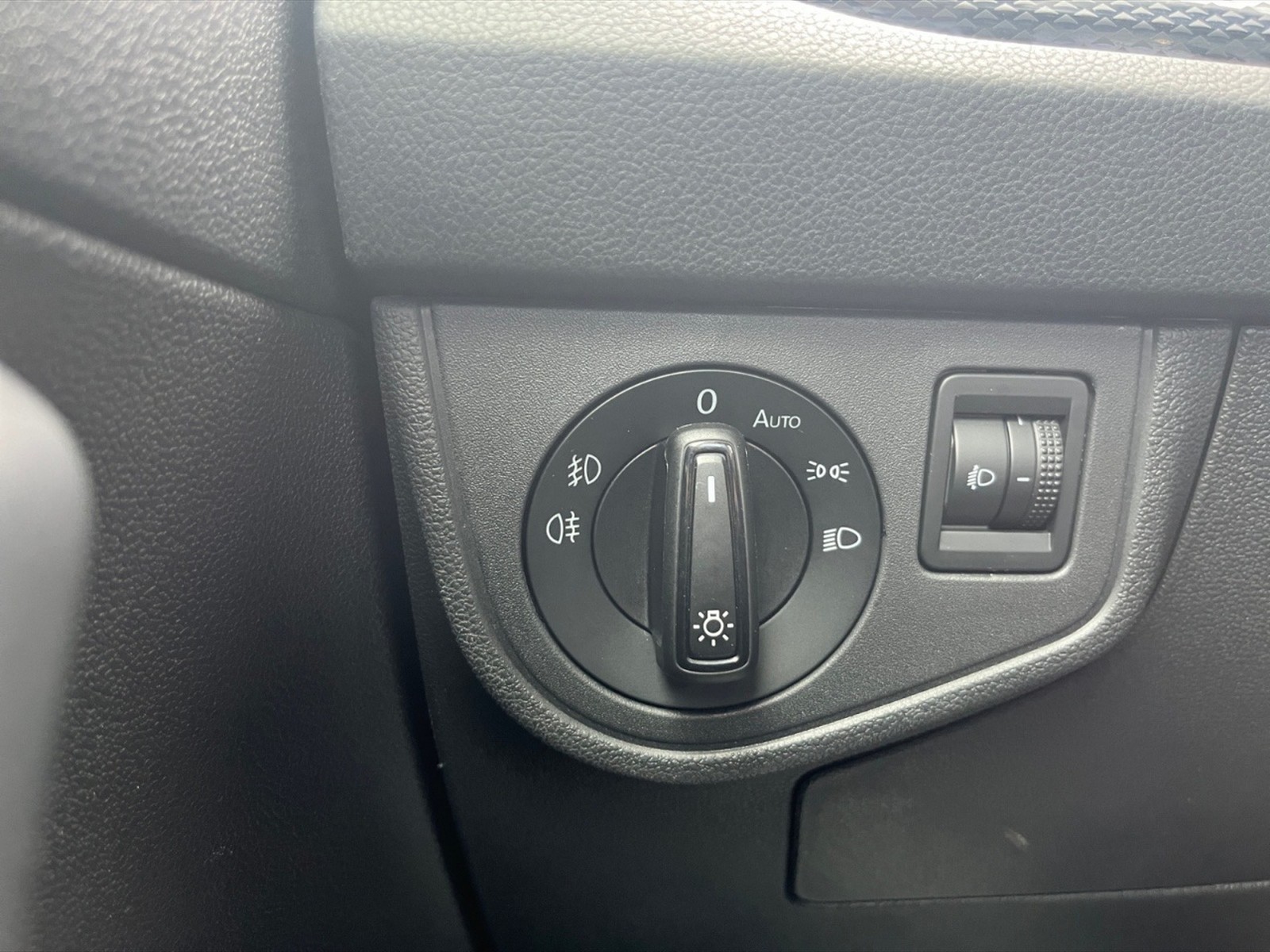 Volkswagen Taigo 1.0 tsi life 115cv - 15