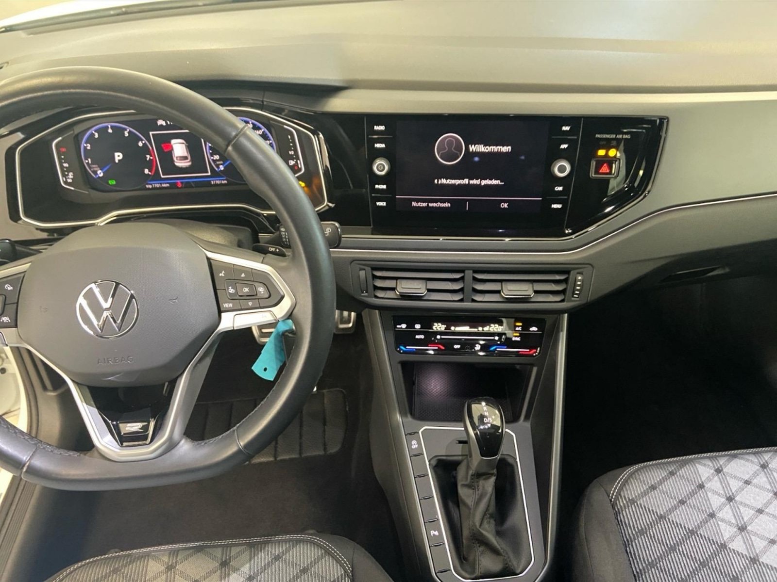 Volkswagen Taigo 1.5 tsi r-line 150cv dsg - 17