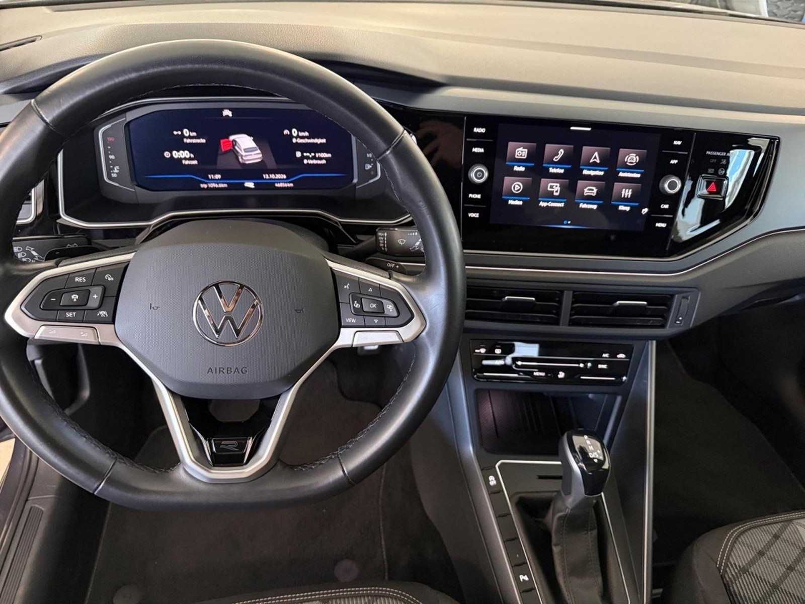 Volkswagen Taigo 1.0 tsi r-line 115cv dsg - 19