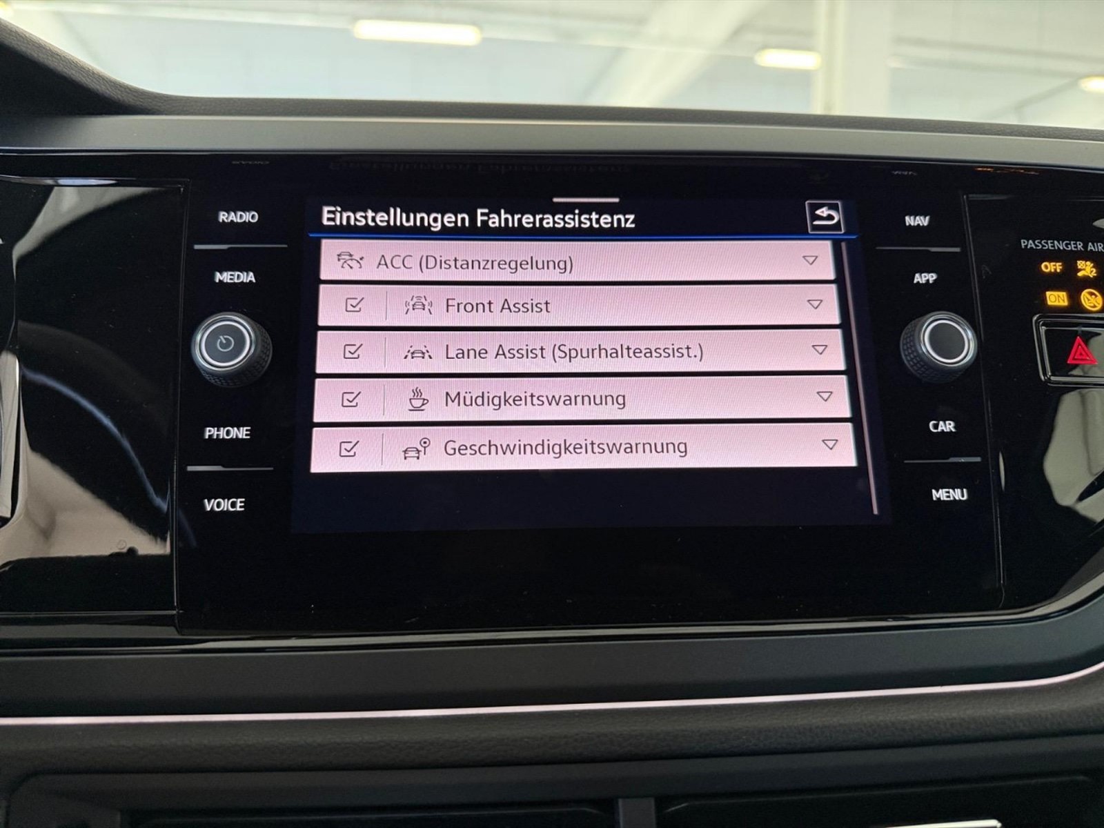 Volkswagen Taigo 1.0 tsi r-line 115cv dsg - 22