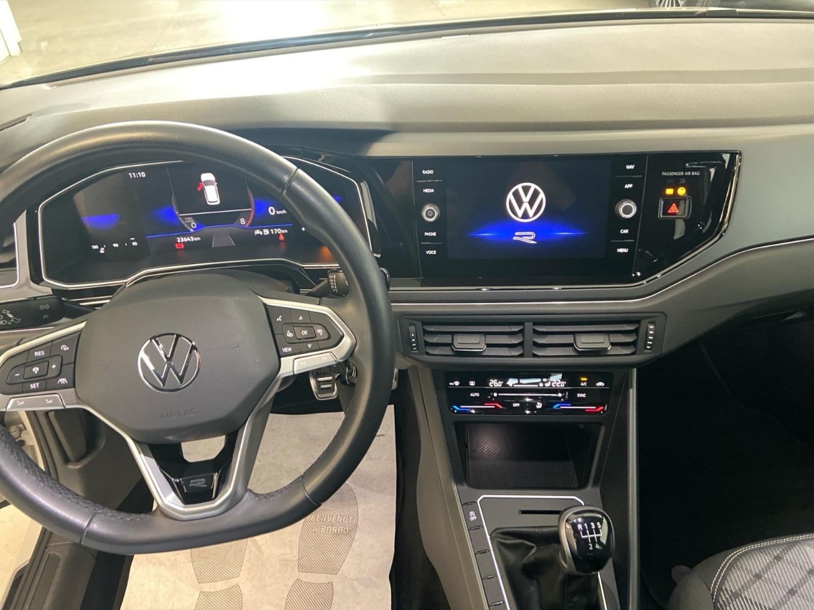 Volkswagen Polo 1.0 tsi r-line 95cv - 19