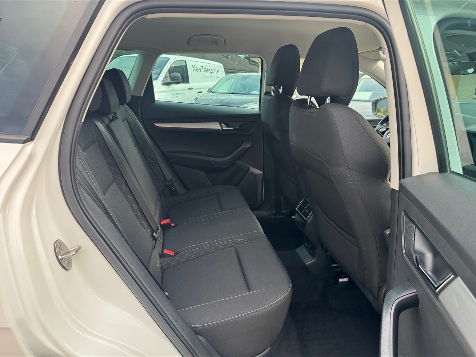 Skoda Karoq 2.0 tdi evo ambition 4x4 150cv dsg - 7