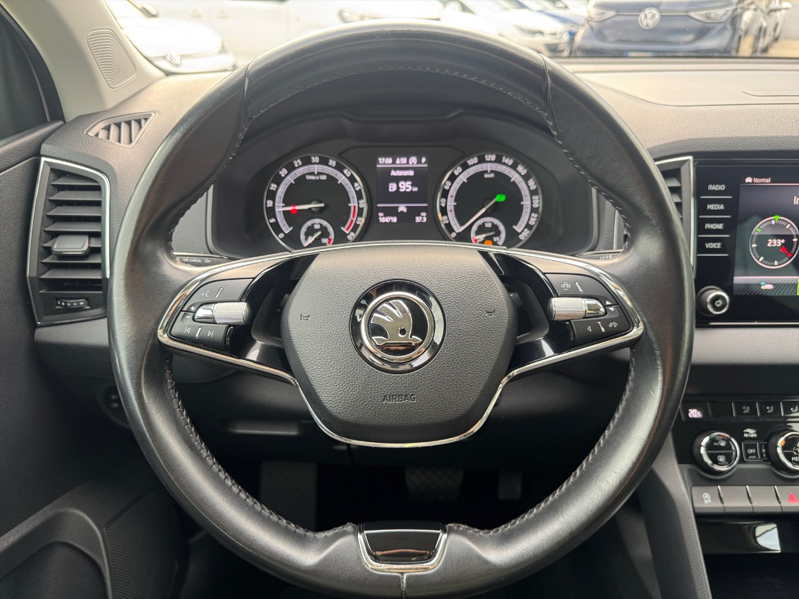 Skoda Karoq 2.0 tdi evo ambition 4x4 150cv dsg - 9