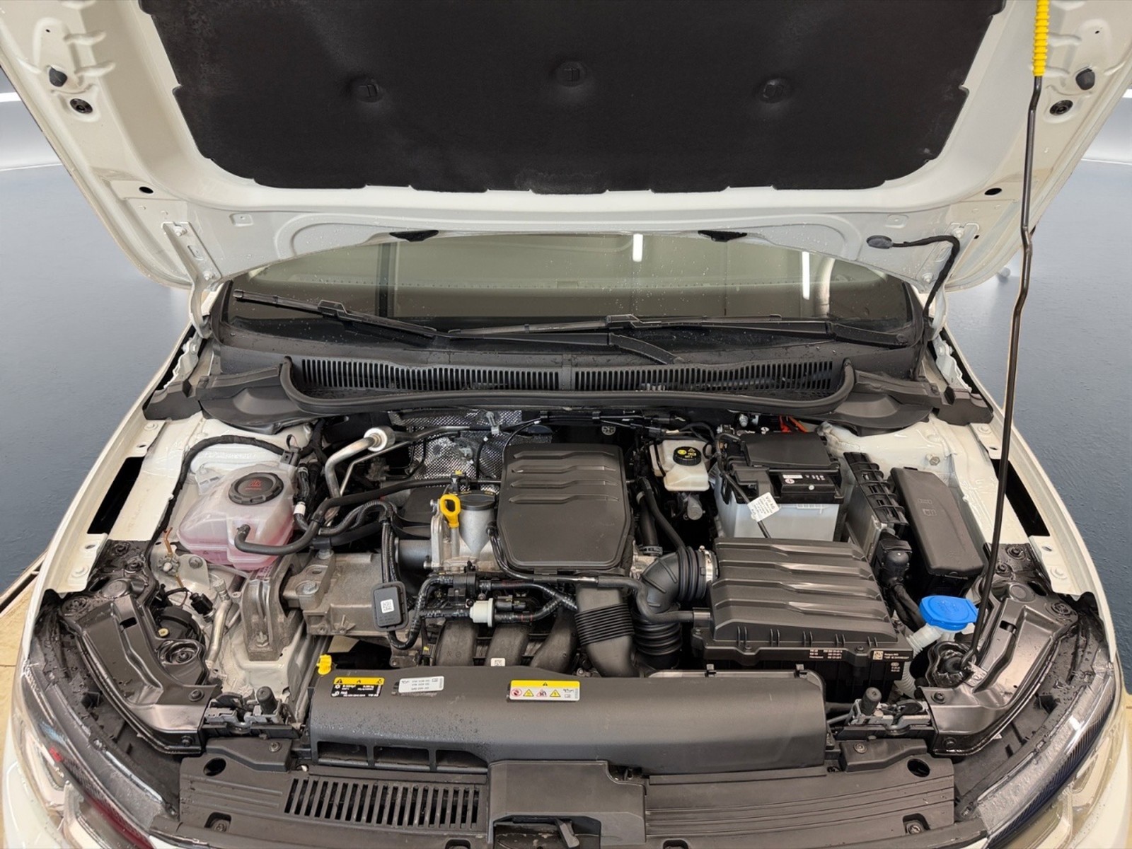 Volkswagen Polo 1.0 life 80cv - 11