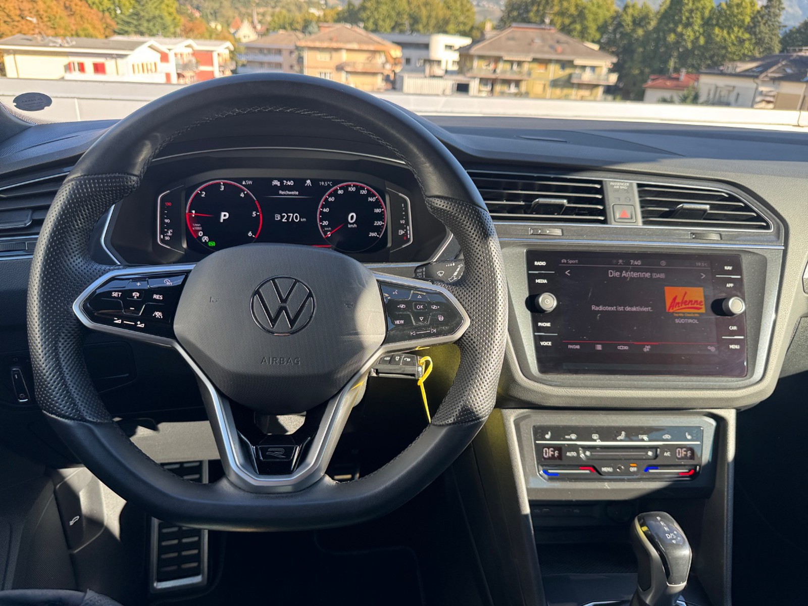 Volkswagen Tiguan 2.0 tdi r-line 4motion 150cv dsg - 10