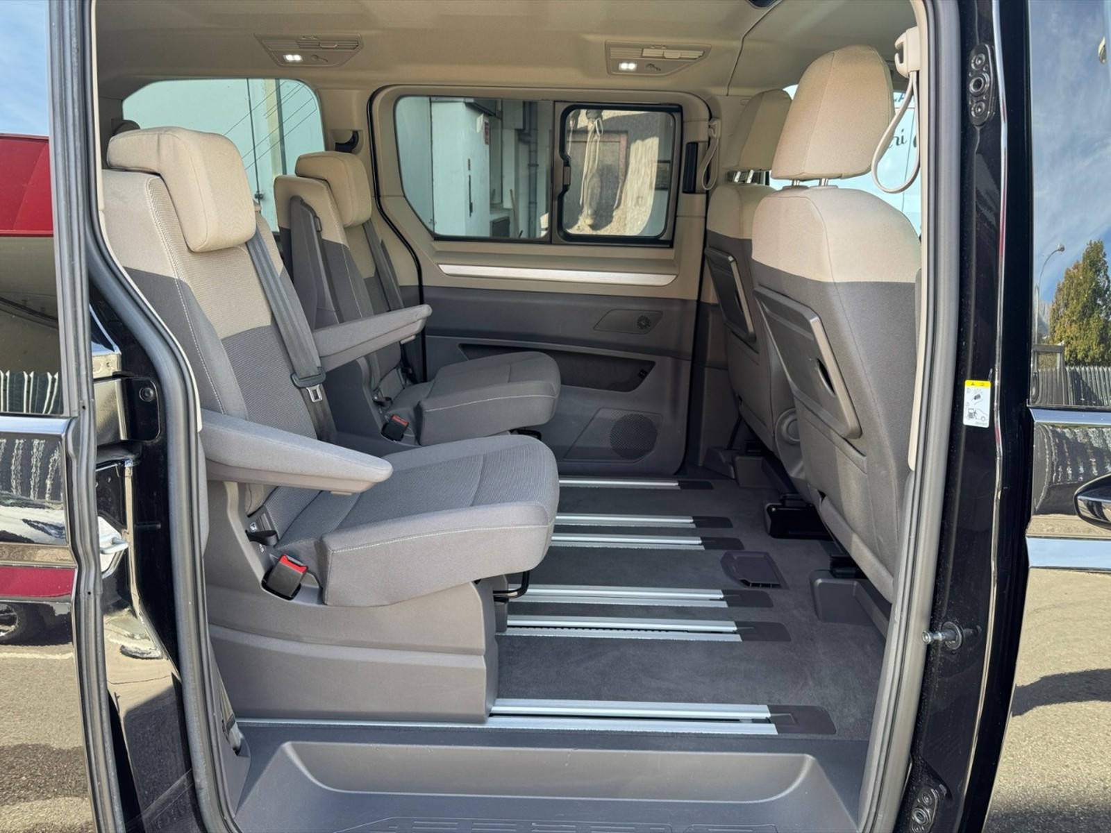 Volkswagen T7 Multivan 1.5 phev life 4motion 245cv dsg 7p.ti - 10
